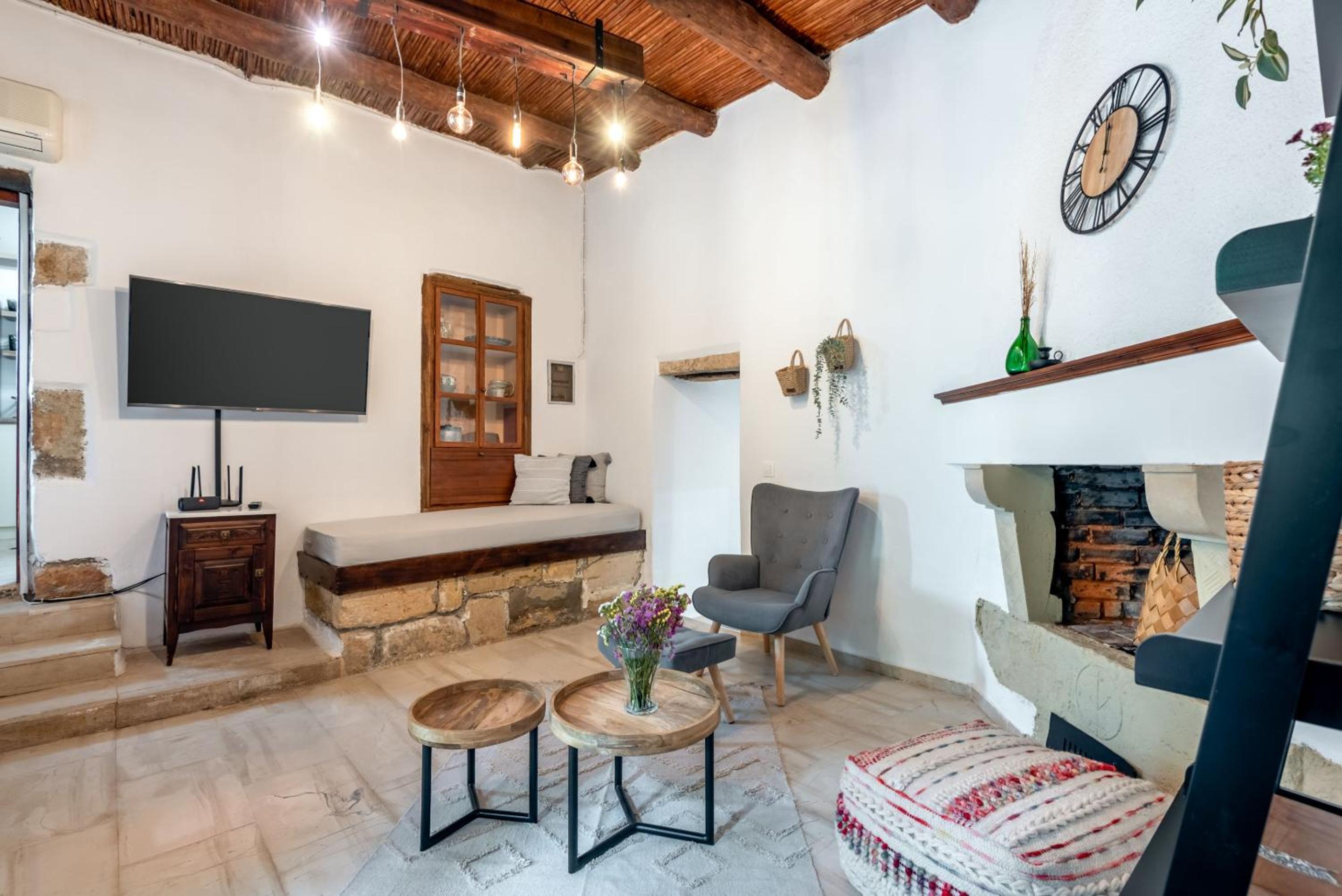 Three-Bedroom Villa photo 3