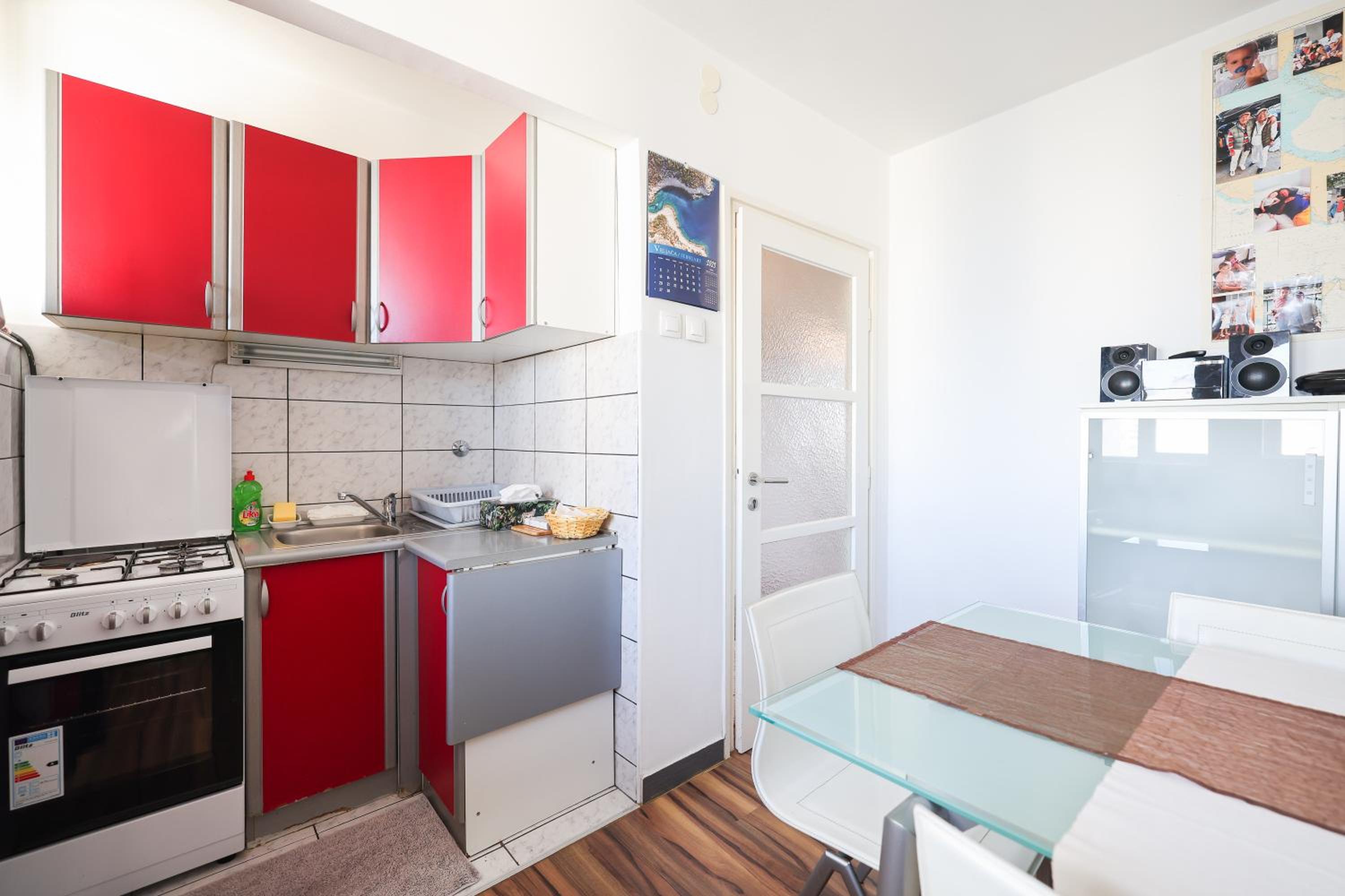 Apartment with Sea View - Photo 49