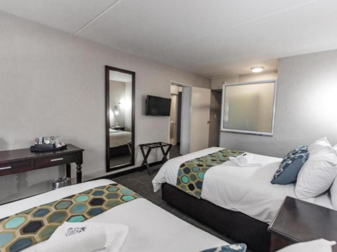 Comfort Triple Room with Shower