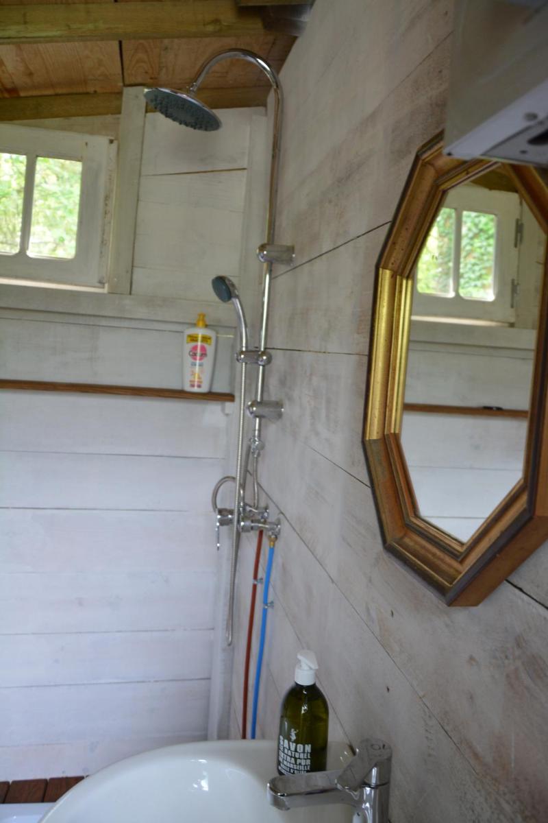 Tent - Photo 23