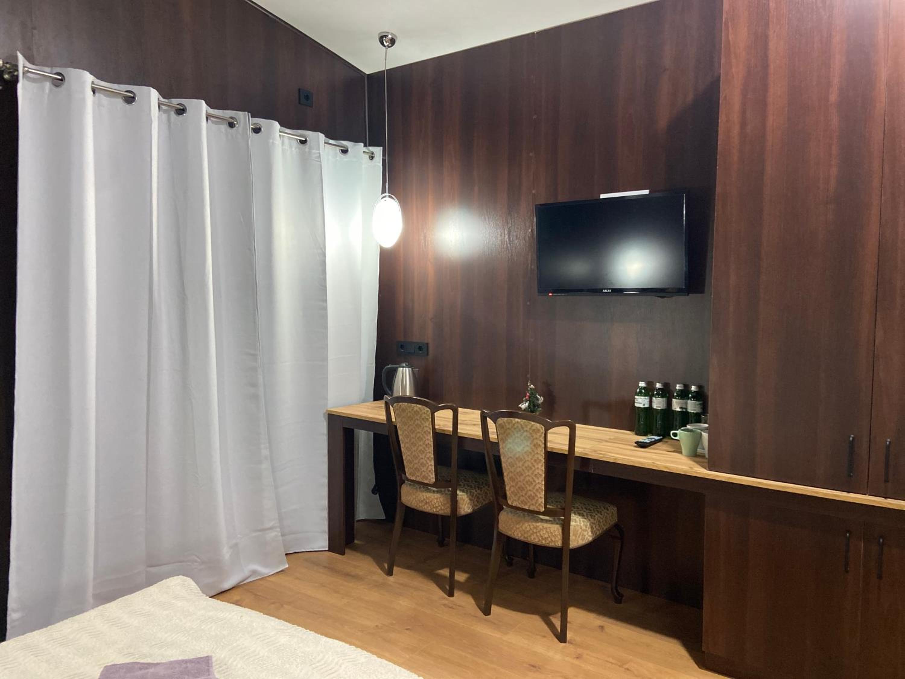 Suite with Mountain View photo 2