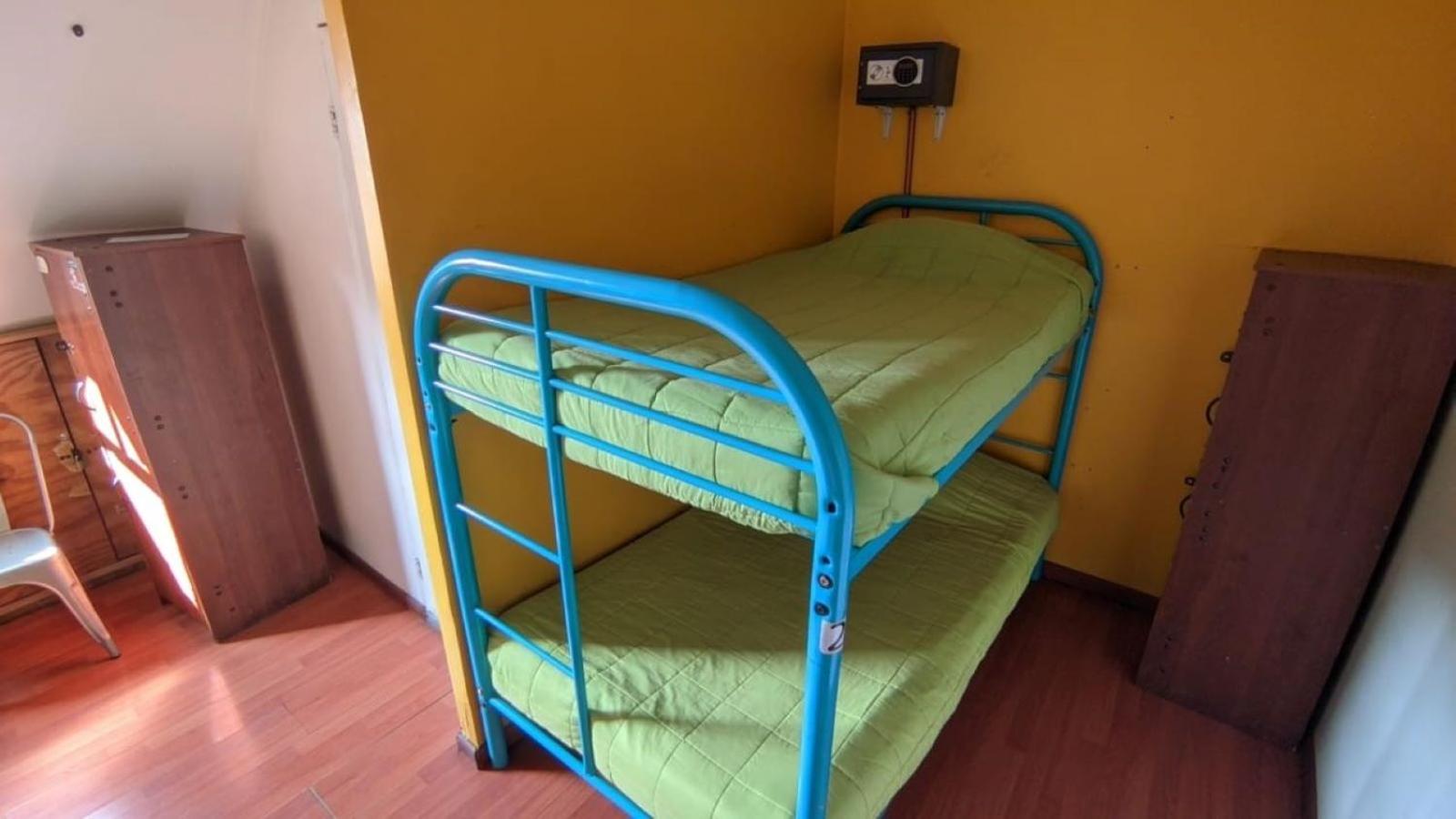 Bed in 4-Bed Female Dormitory Room photo 1