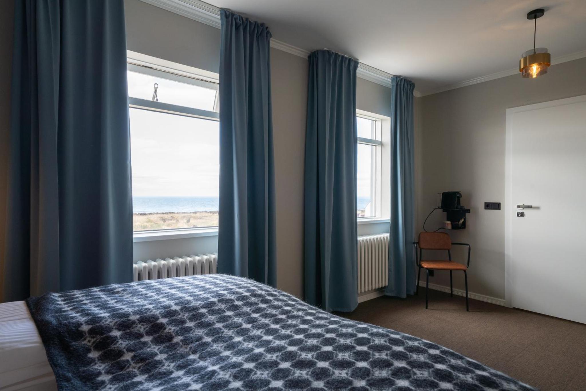 Deluxe Double Room with Sea View - Photo 1