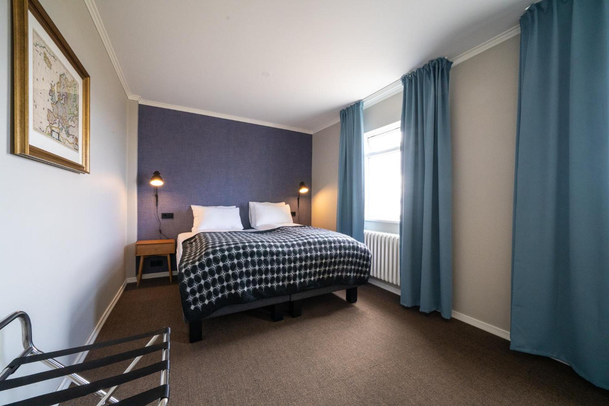 Deluxe Double Room with Sea View - Photo 7