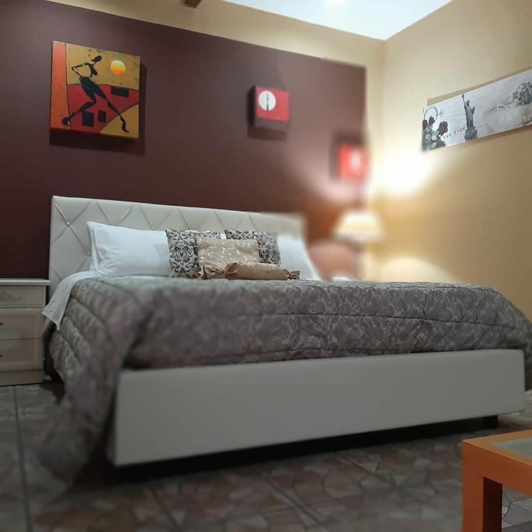 Deluxe Room (2 Adults + 1 Child) photo 3