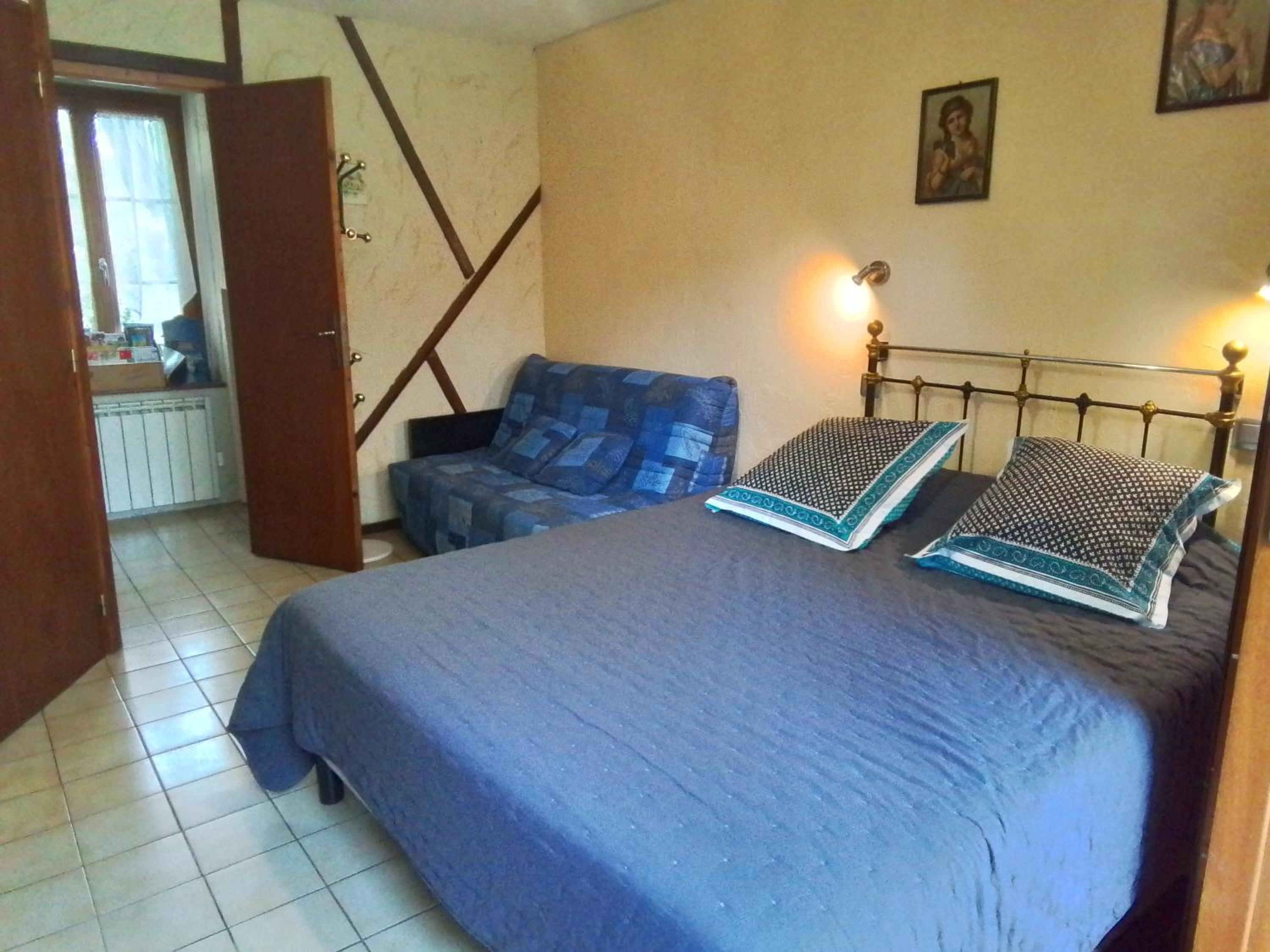 Double Room with Private Bathroom photo 3