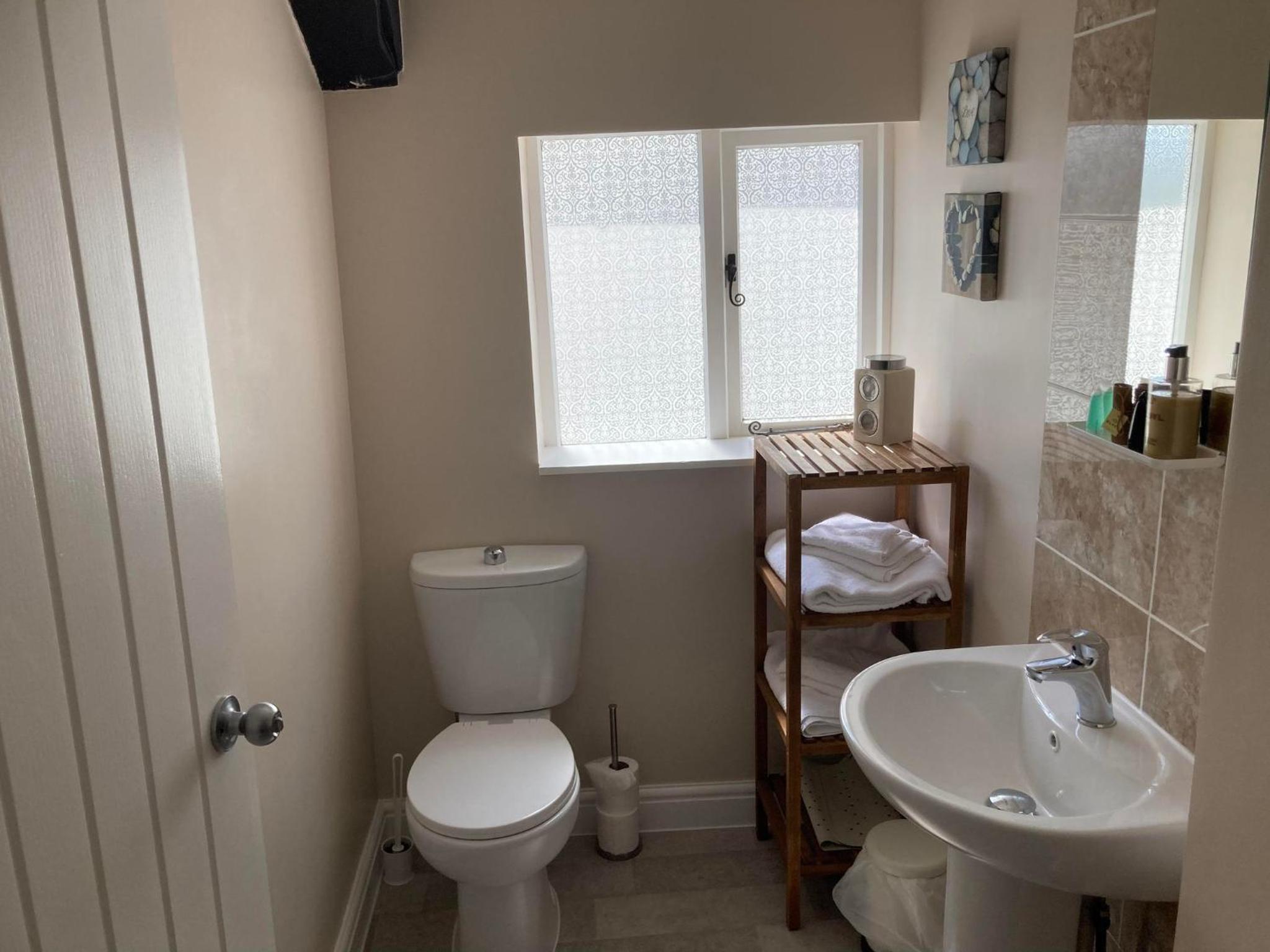 Room 4 photo 3