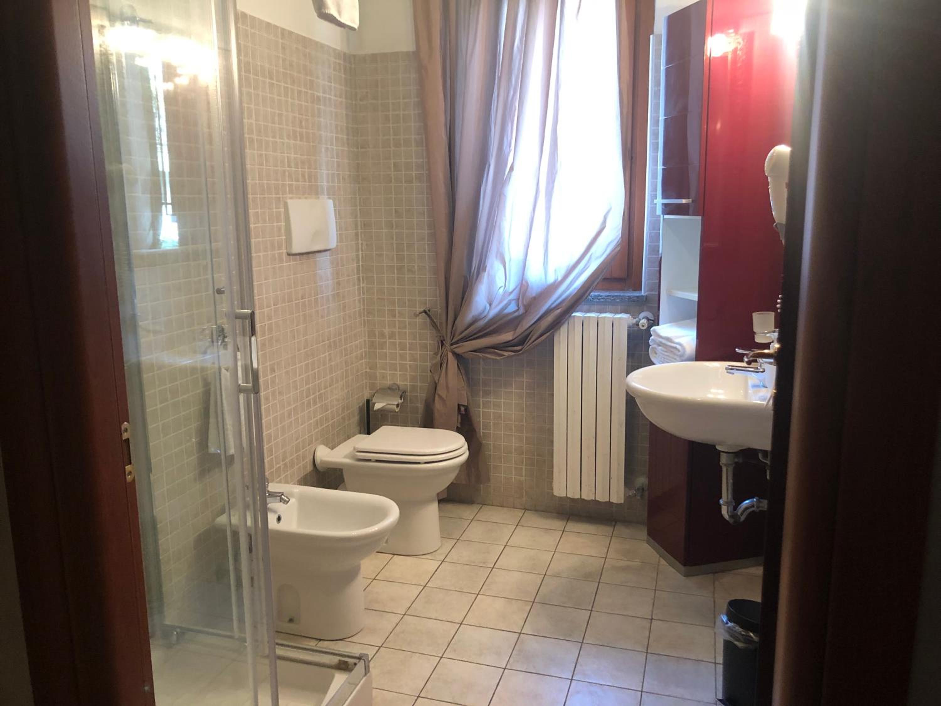 Classic Triple Room - Photo 5
