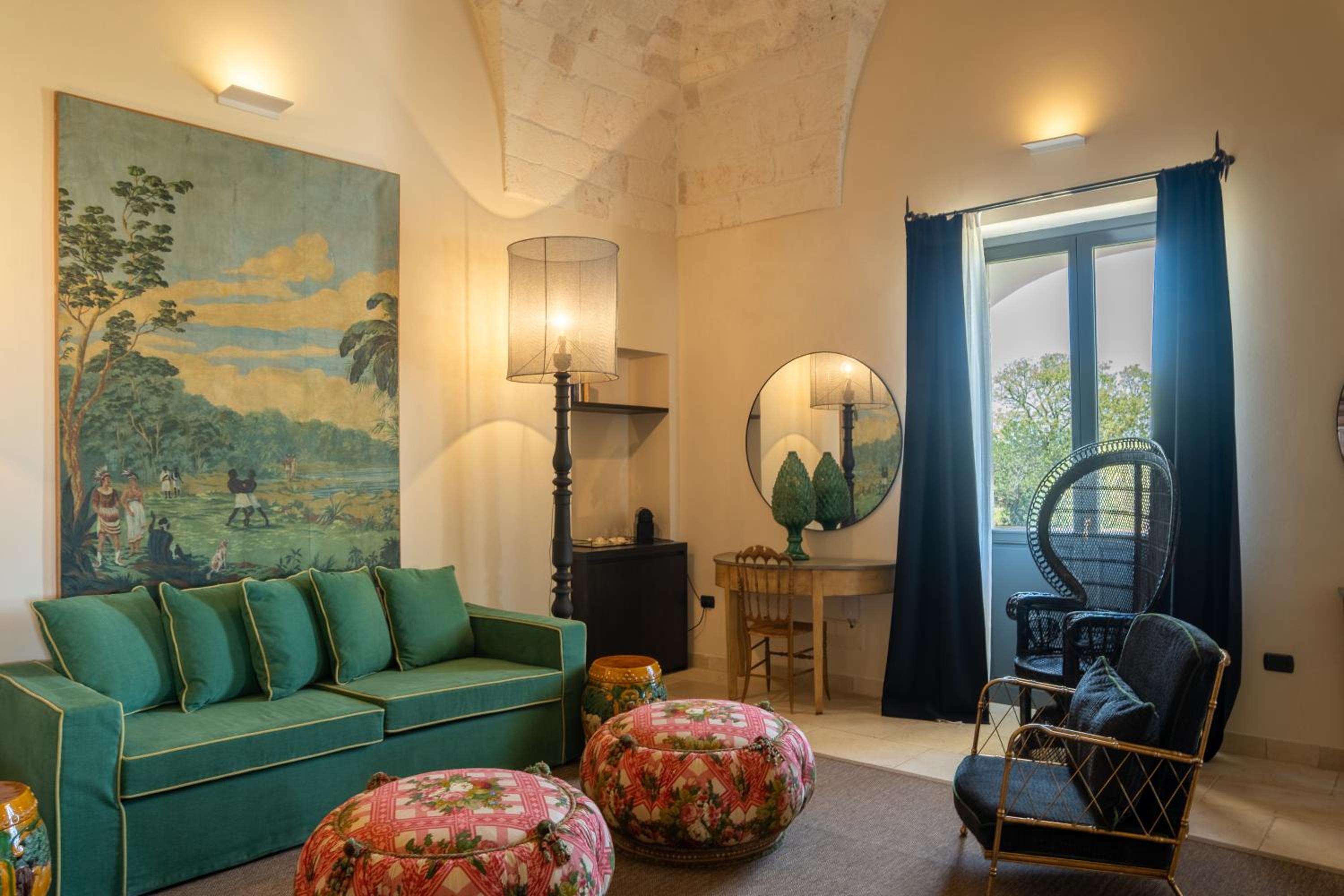King Suite with Pool View - Photo 1