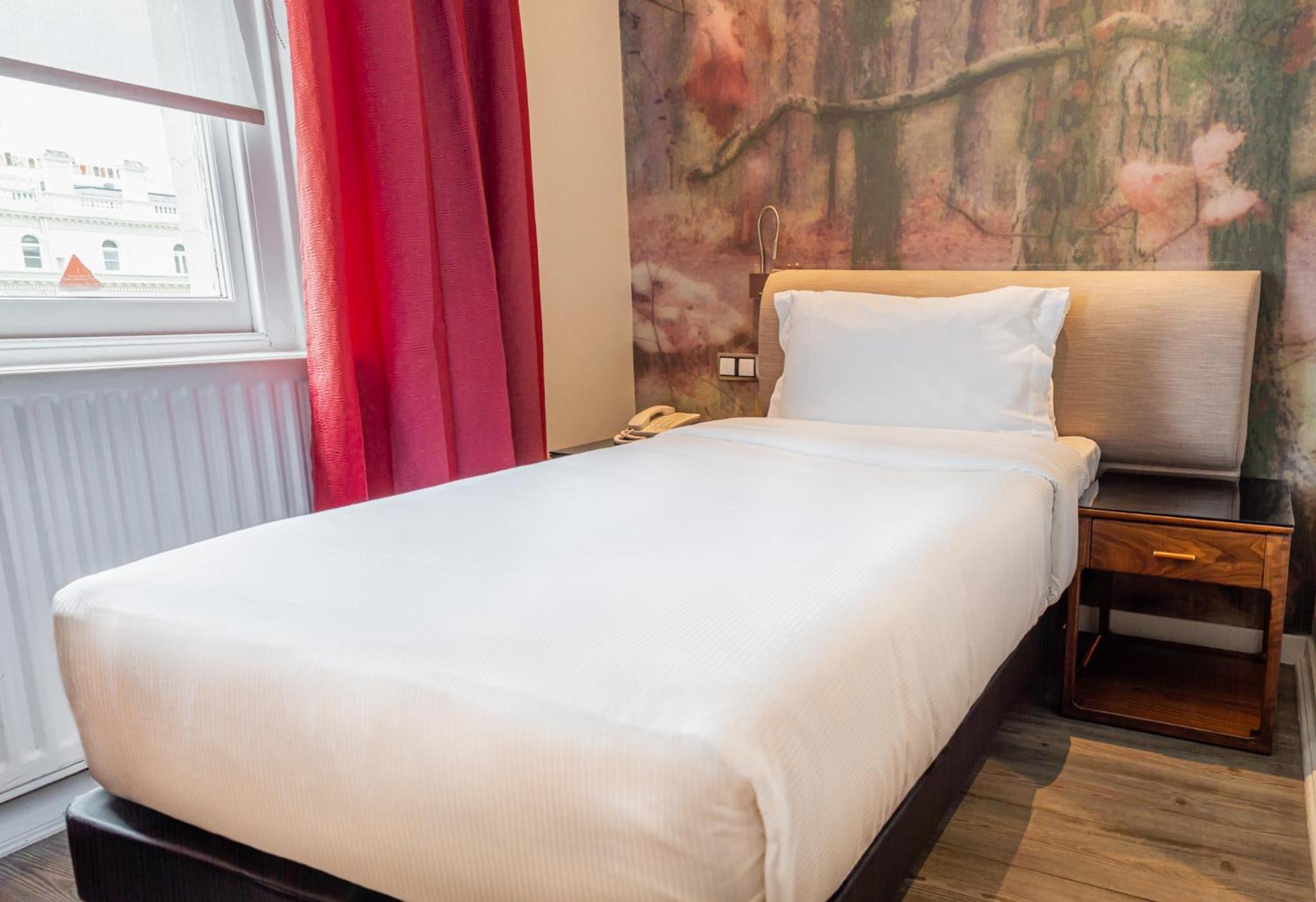 Single Room photo 1
