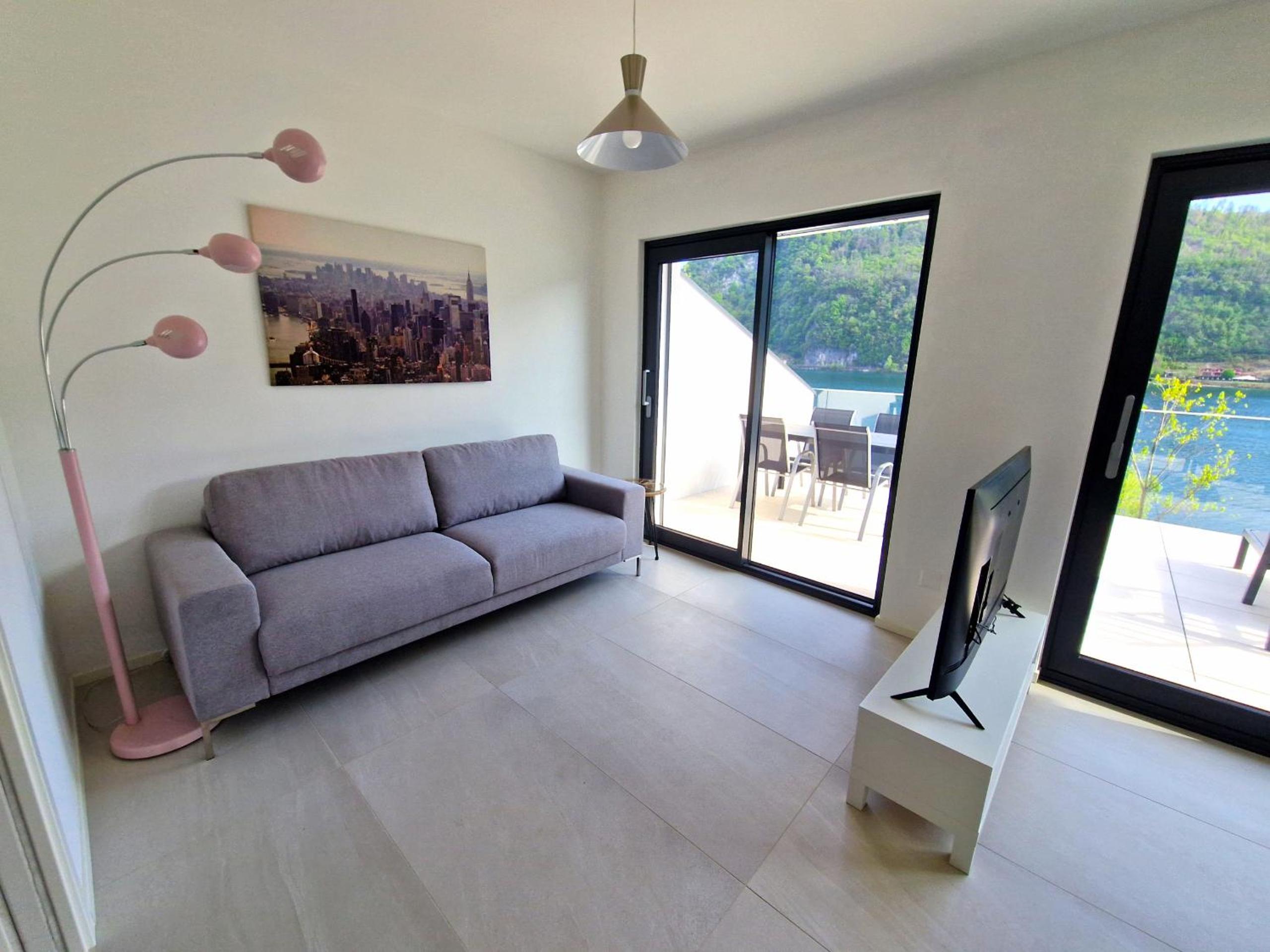 Villa photo 1