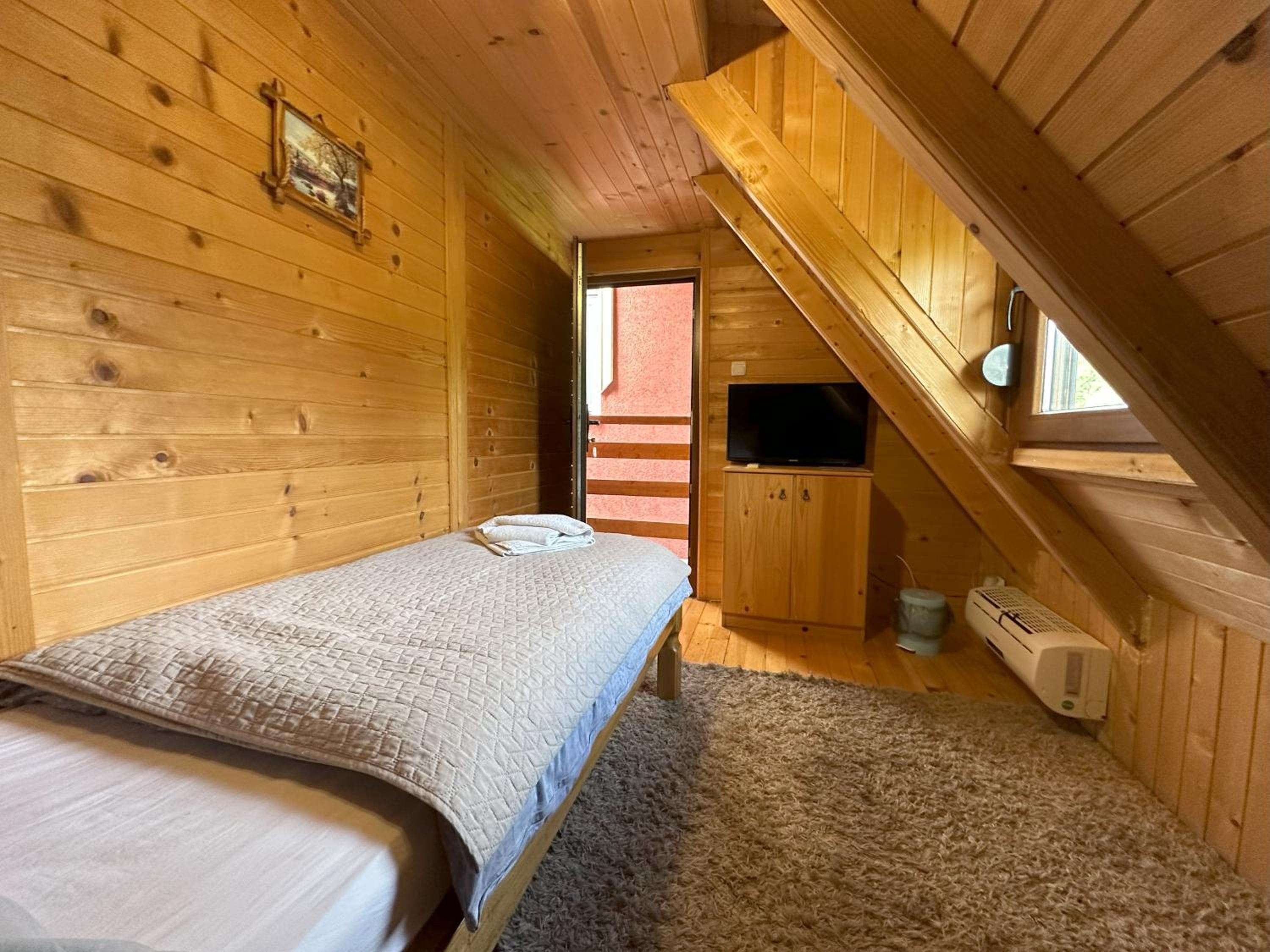 Budget Single Room photo 2