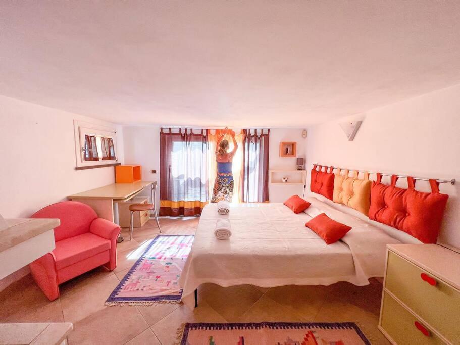 One-Bedroom House photo 2