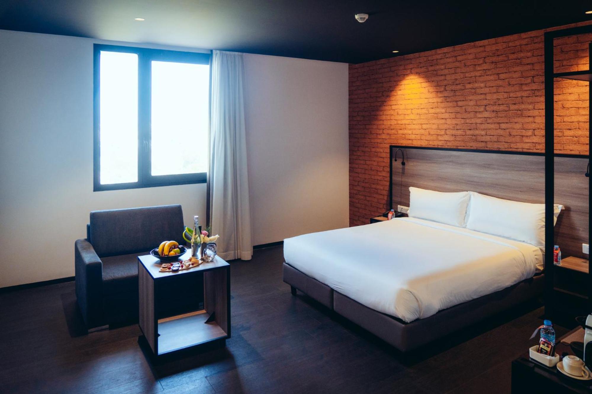 ONOMO Queen Suite photo 3