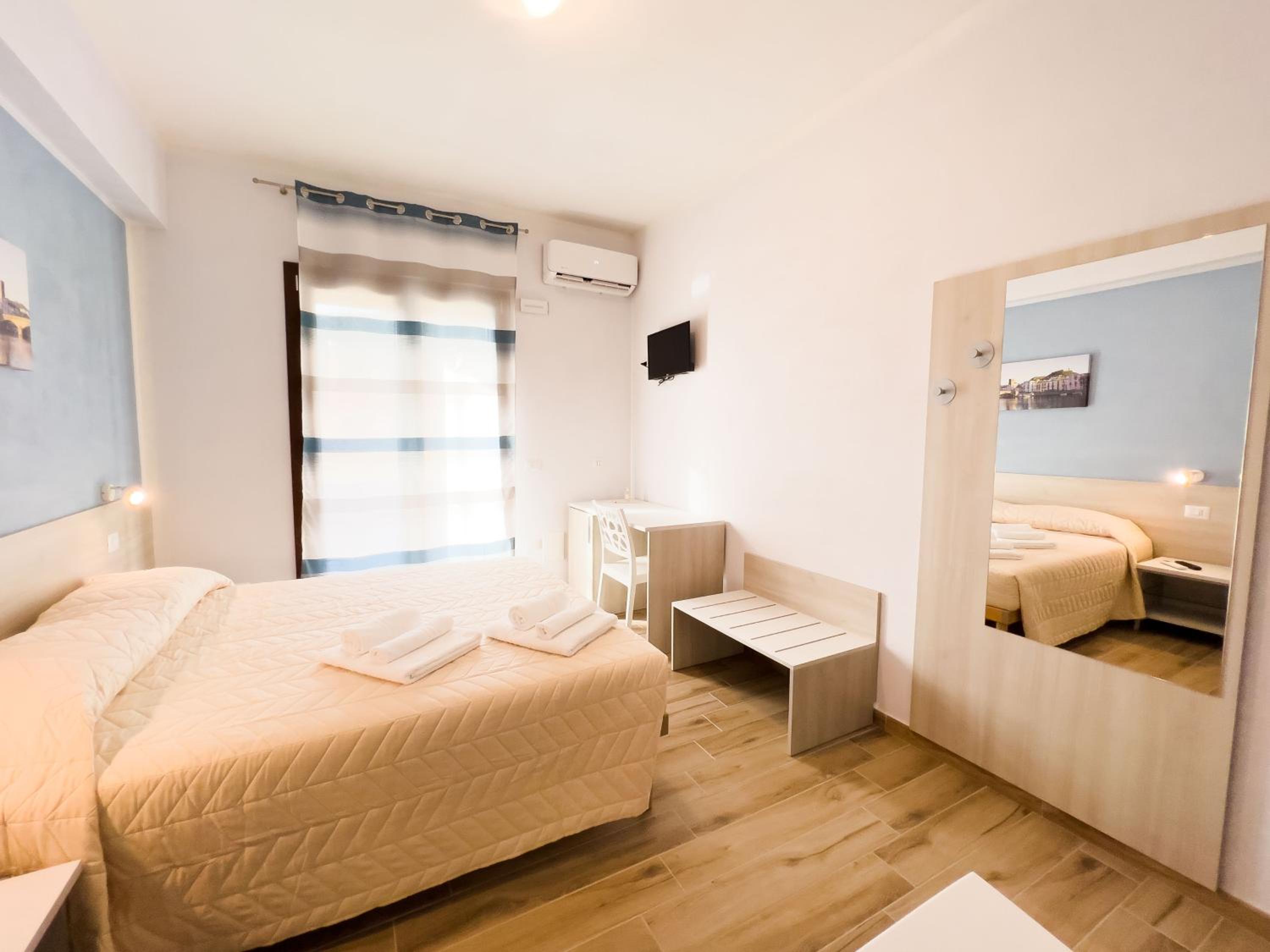 Twin Room with Balcony photo 1
