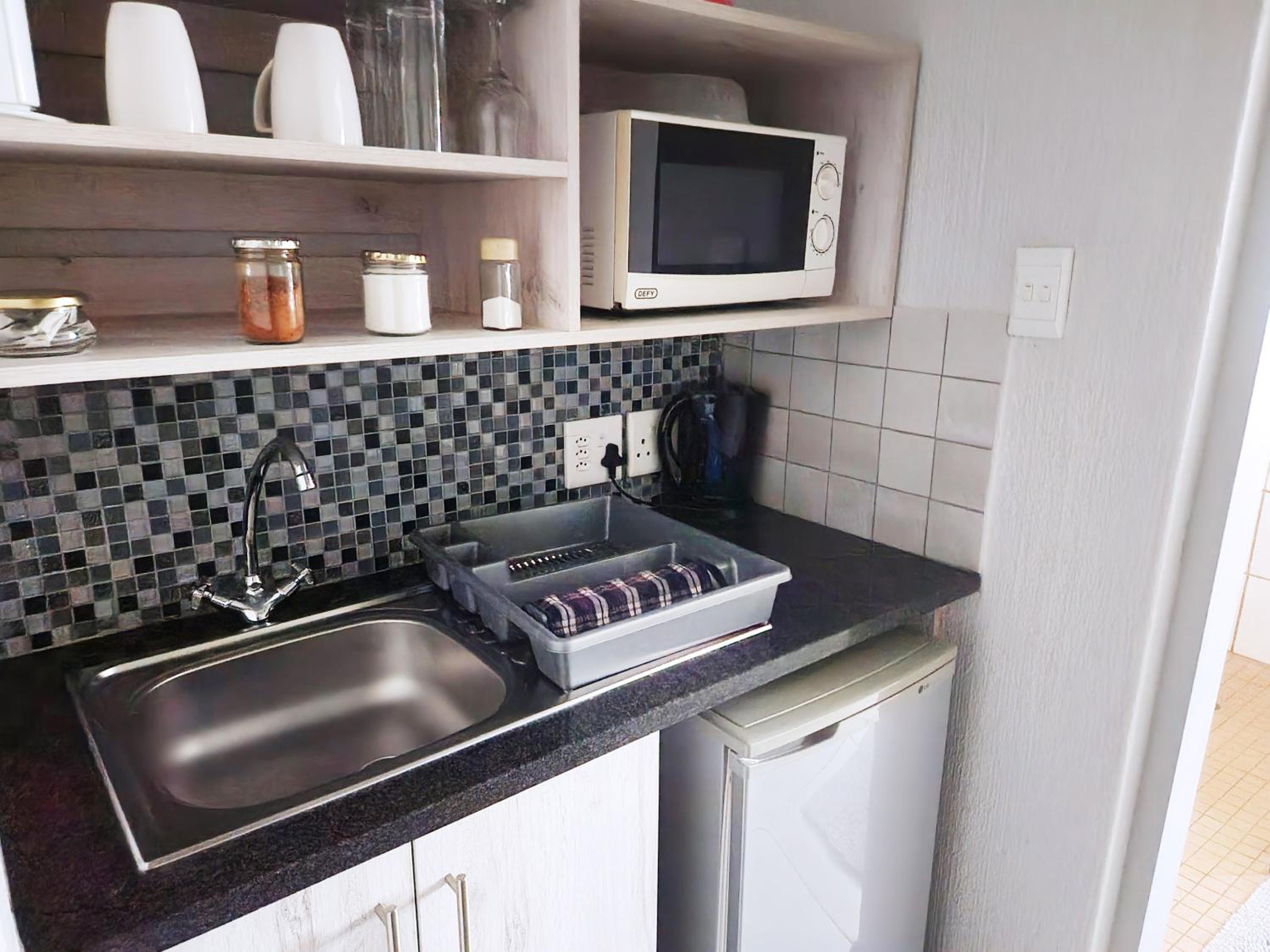 Double Room with Private Bathroom photo 3