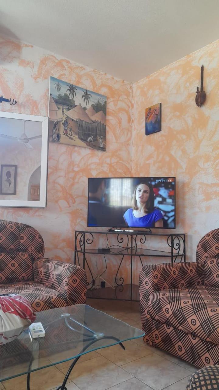 Villa photo 2