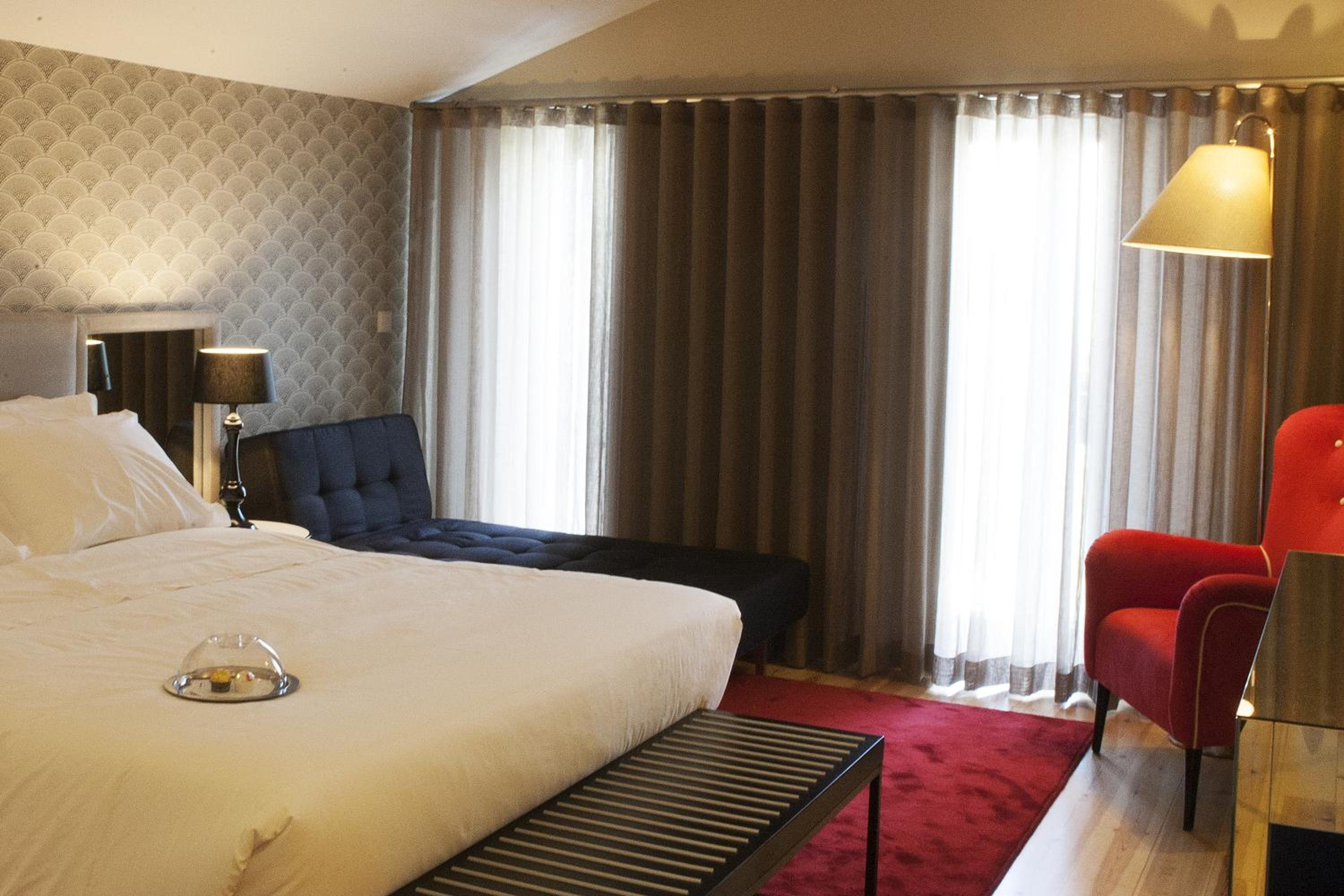 Double Room with Balcony - Photo 6
