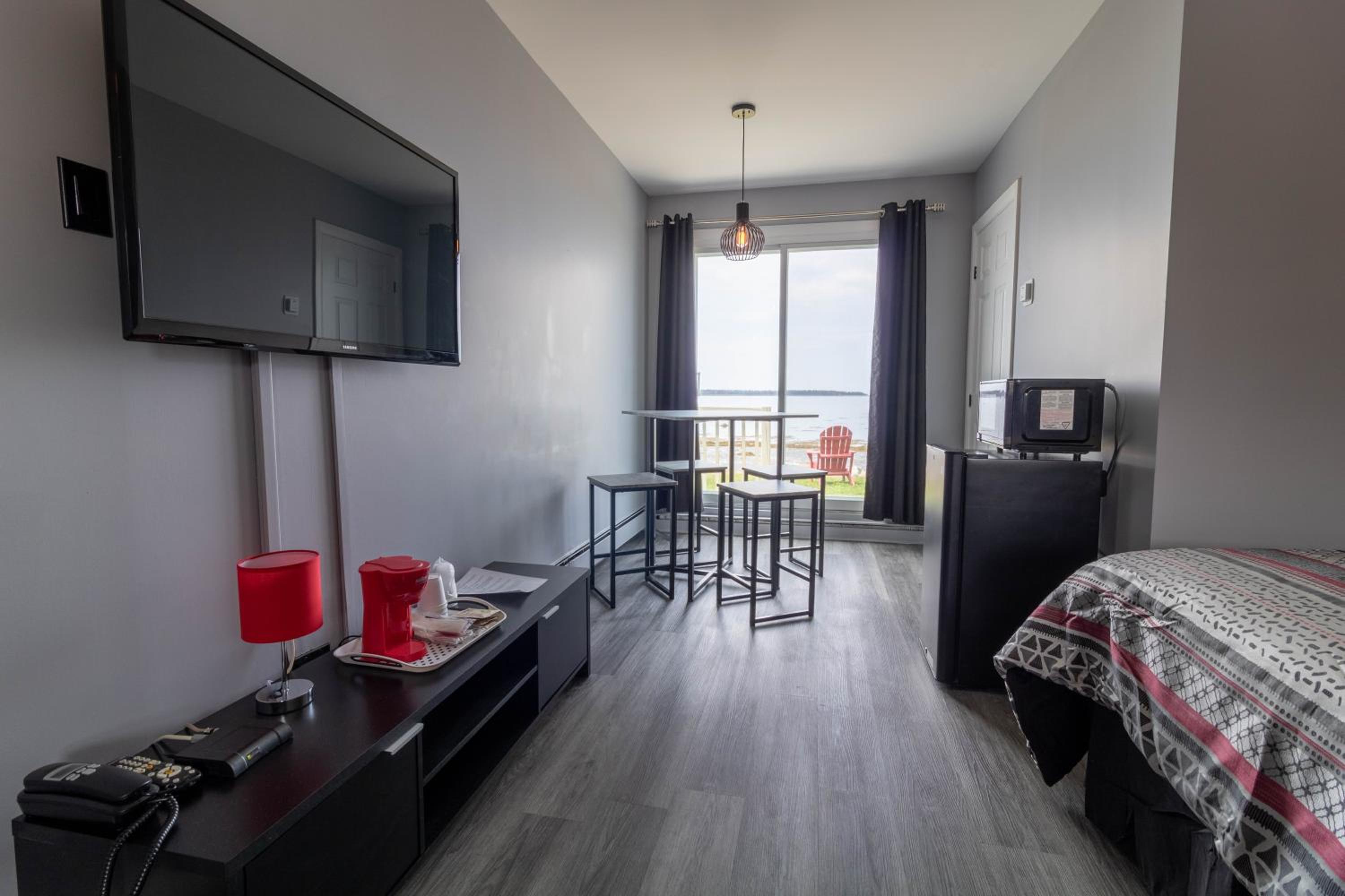 Quadruple Room - Photo 4