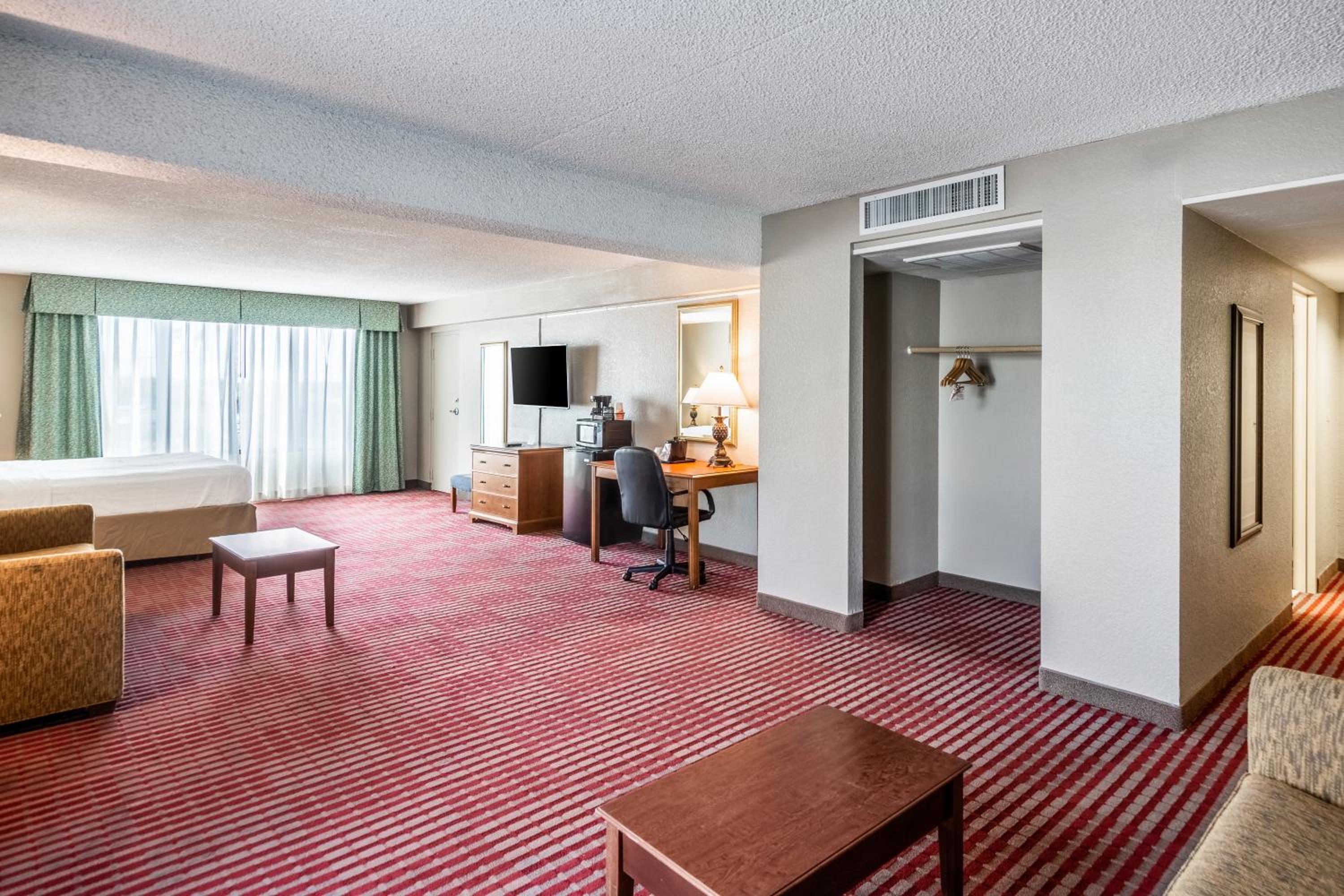 Upgrade King Room - Non-Smoking