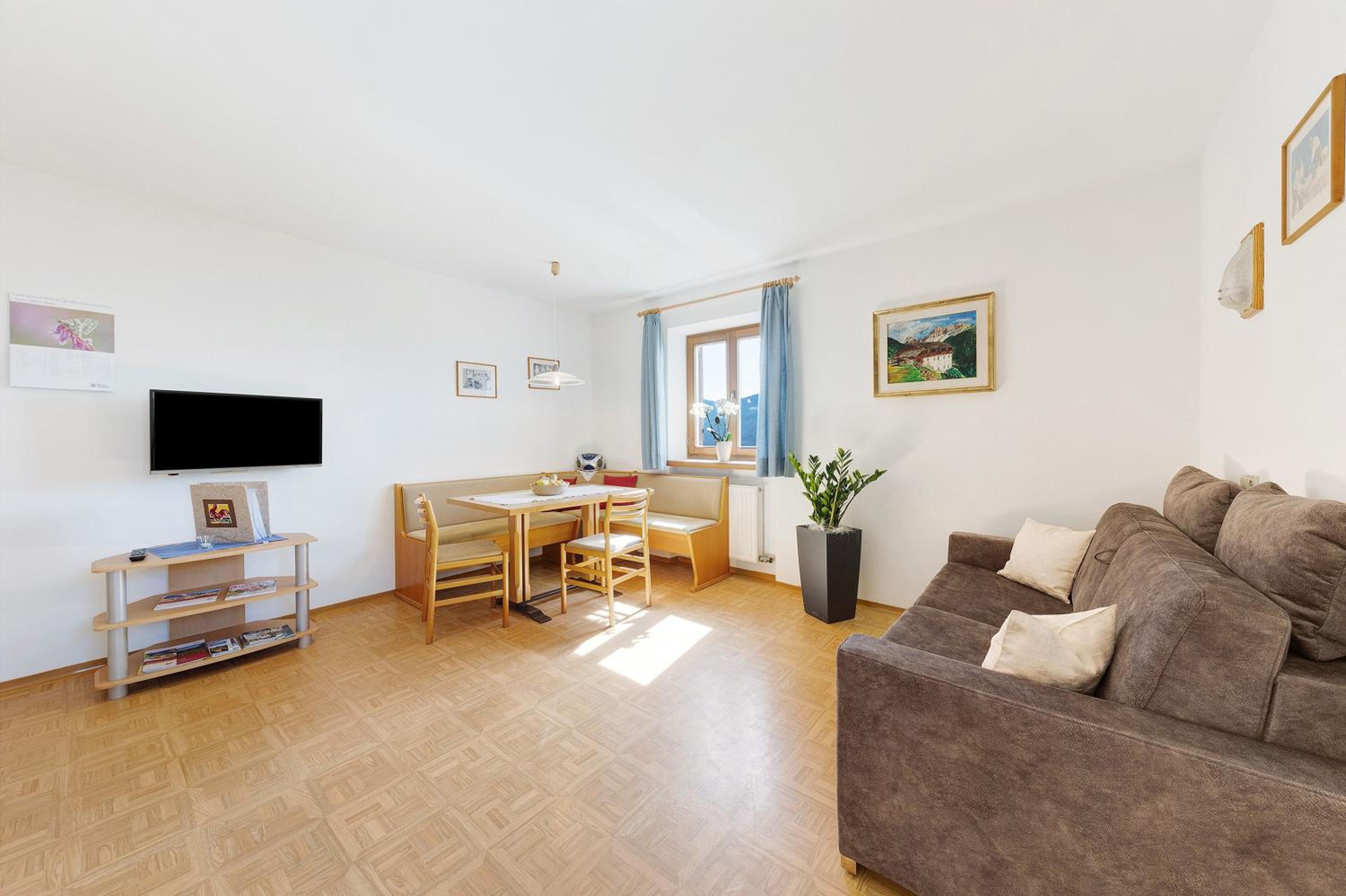 Superior Apartment with City View
