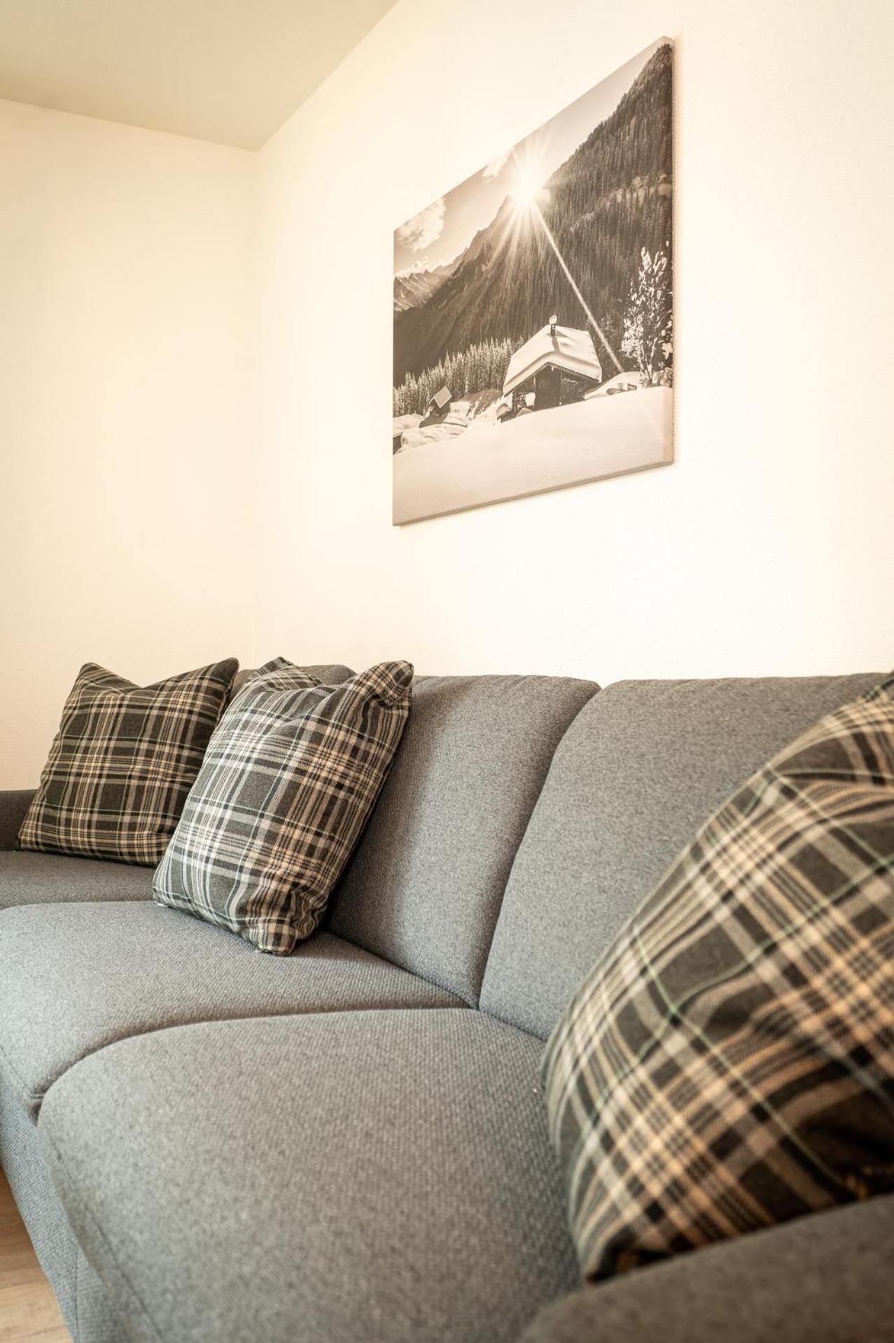 Two-Bedroom Family Apartment photo 2