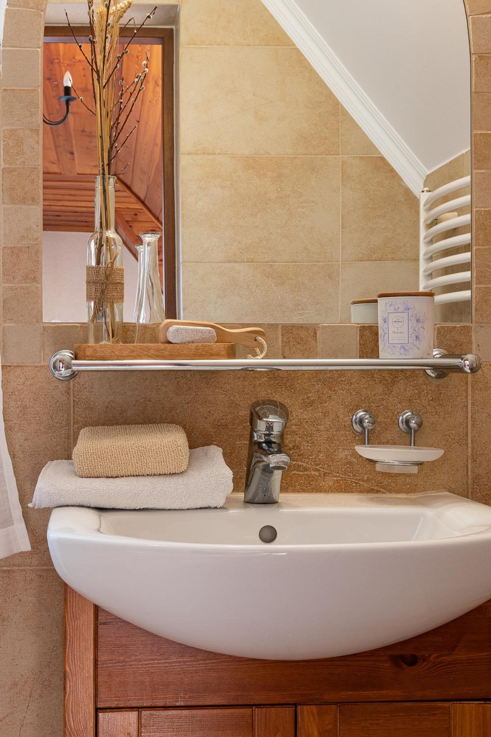 Double Room - Photo 4