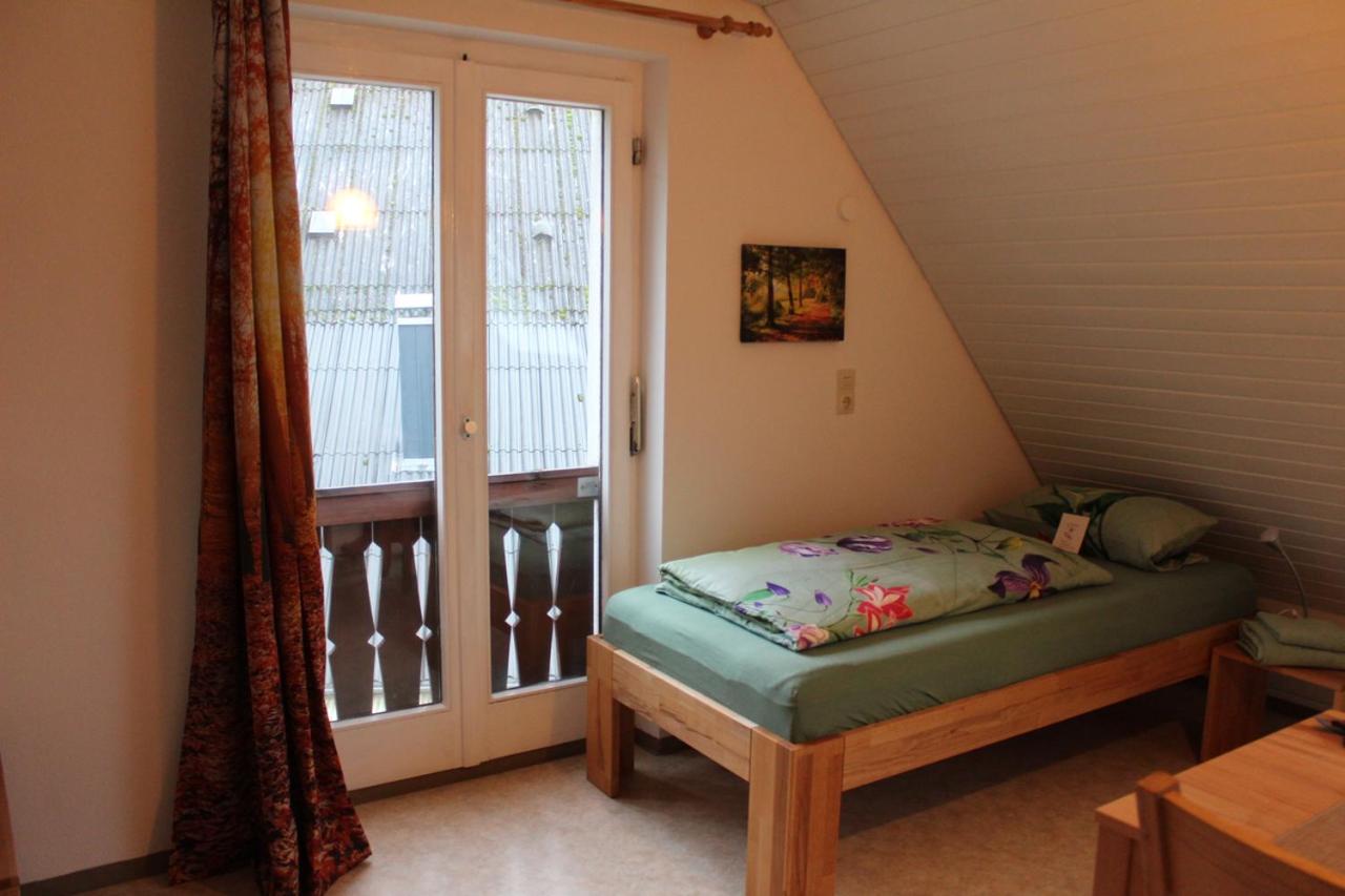 Twin Room With Mountain View photo 3