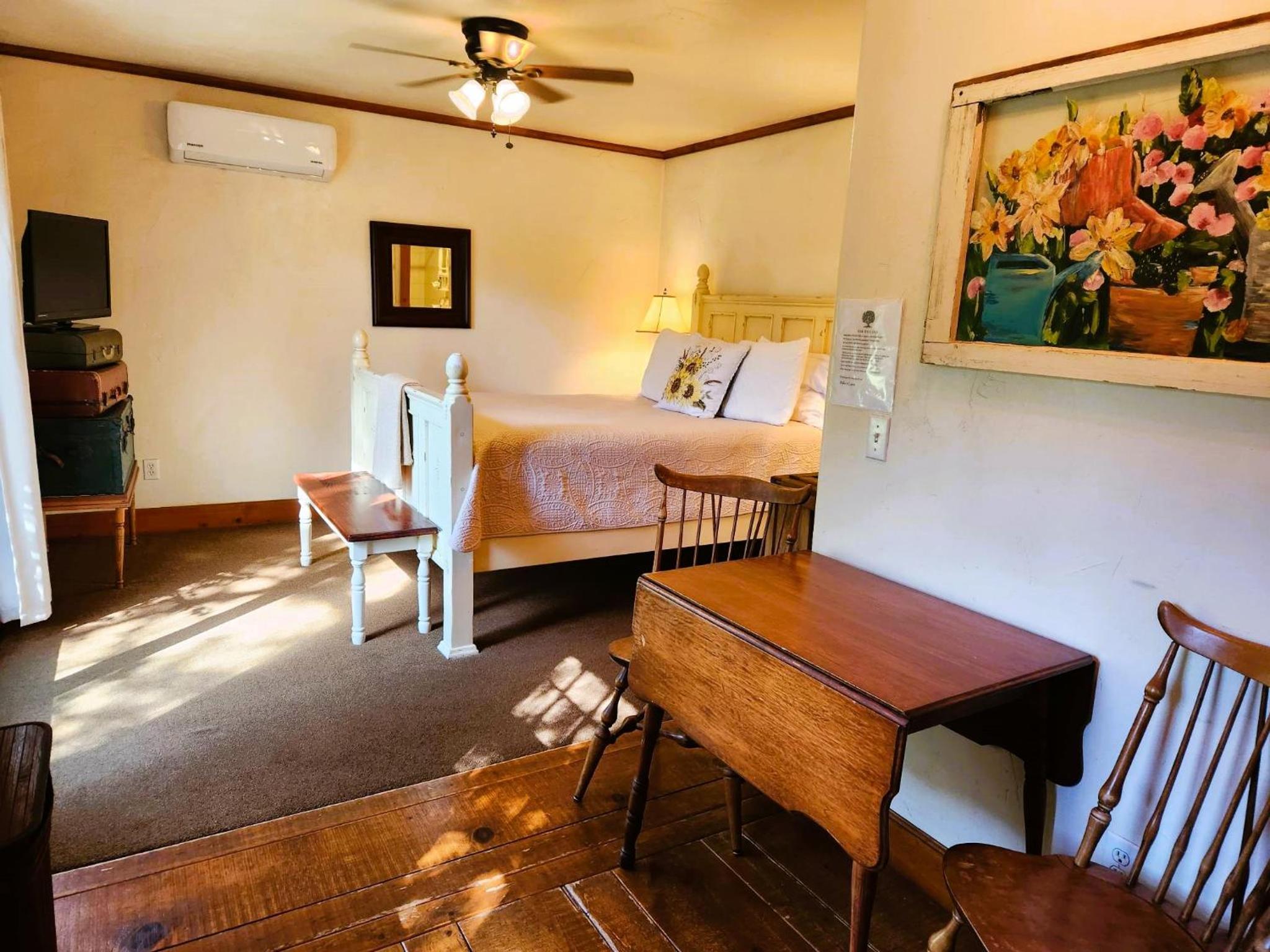 Queen Suite