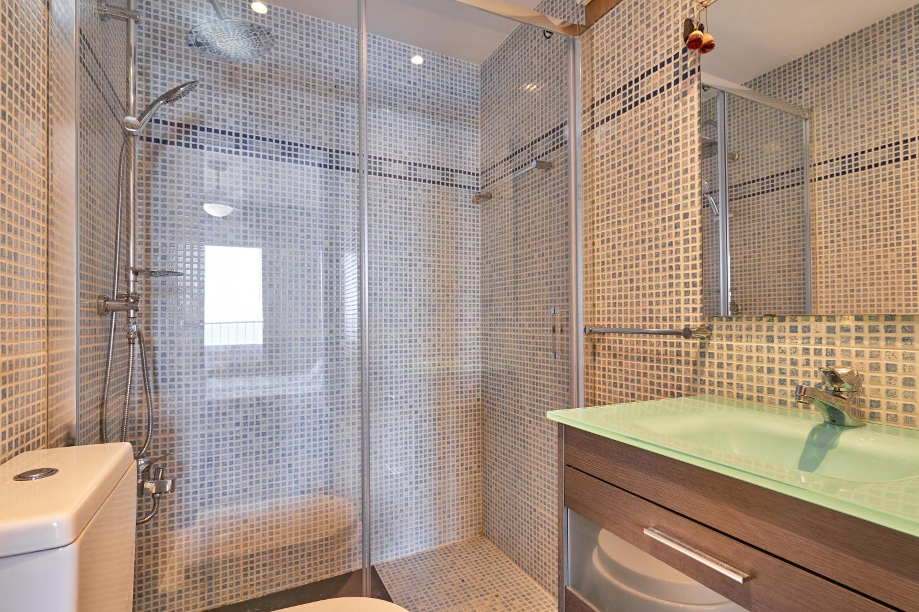 Two-Bedroom Deluxe Apartment with Ocean View photo 2