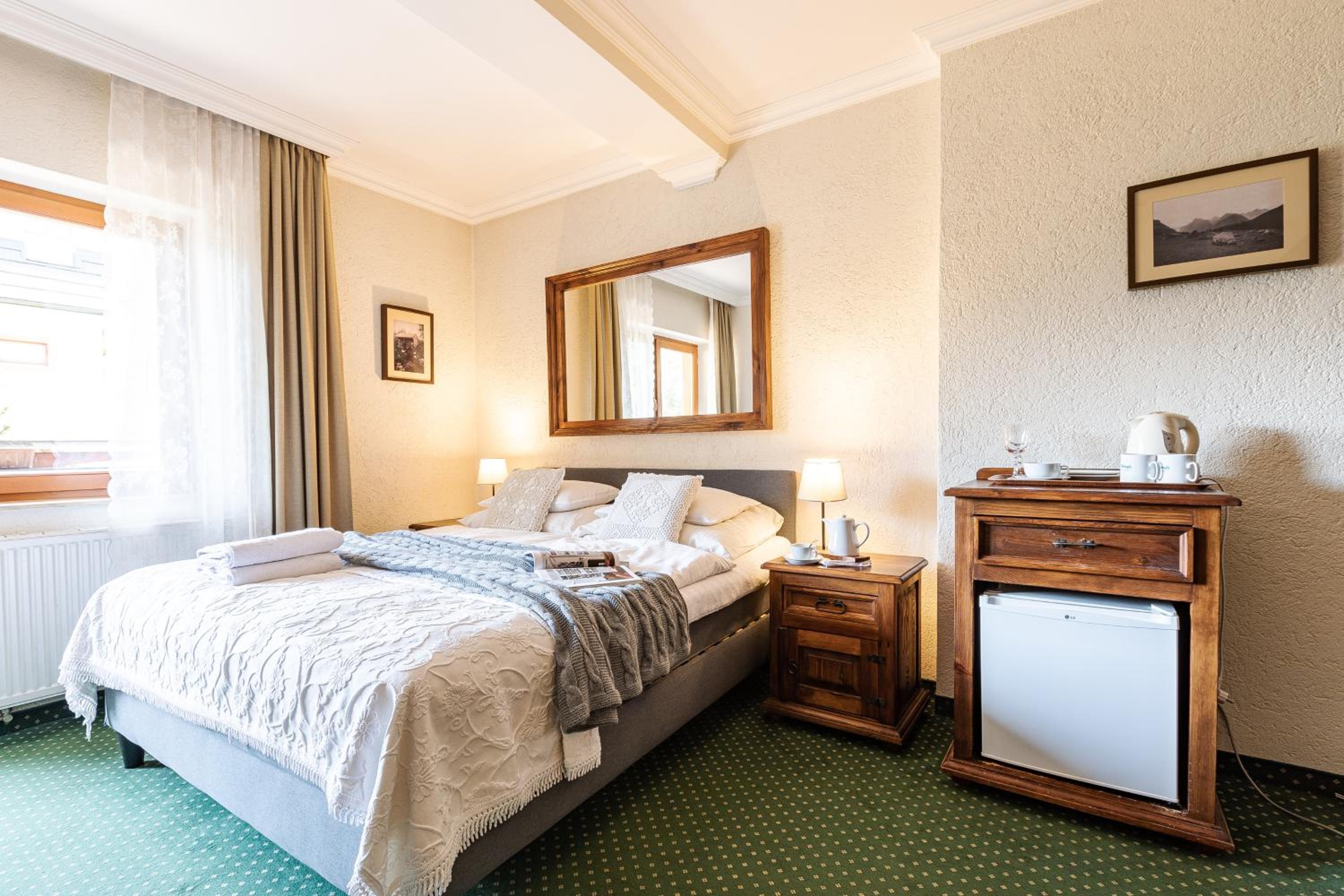 Double Room - Photo 2