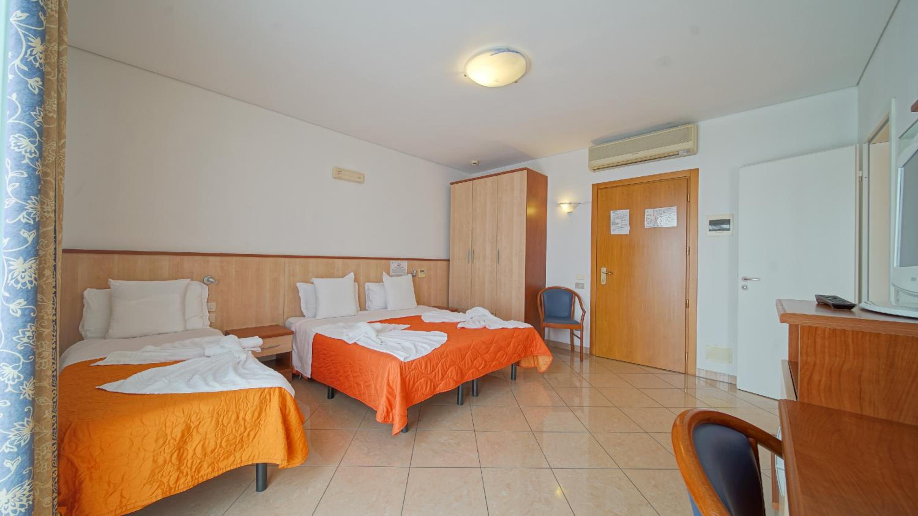 Quadruple Room photo 1