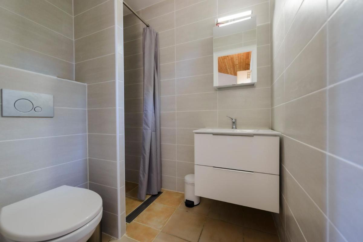 Two-Bedroom House photo 2