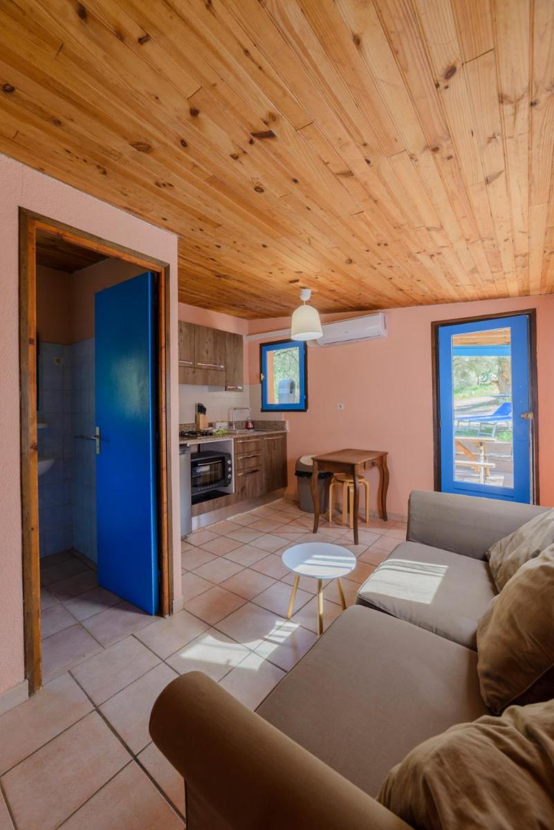One-Bedroom House (2 Adults) photo 3