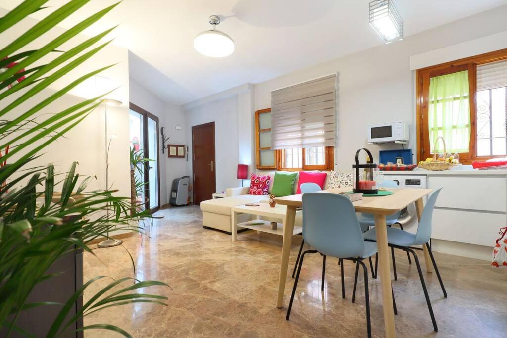 Two-Bedroom Apartment - Photo 23