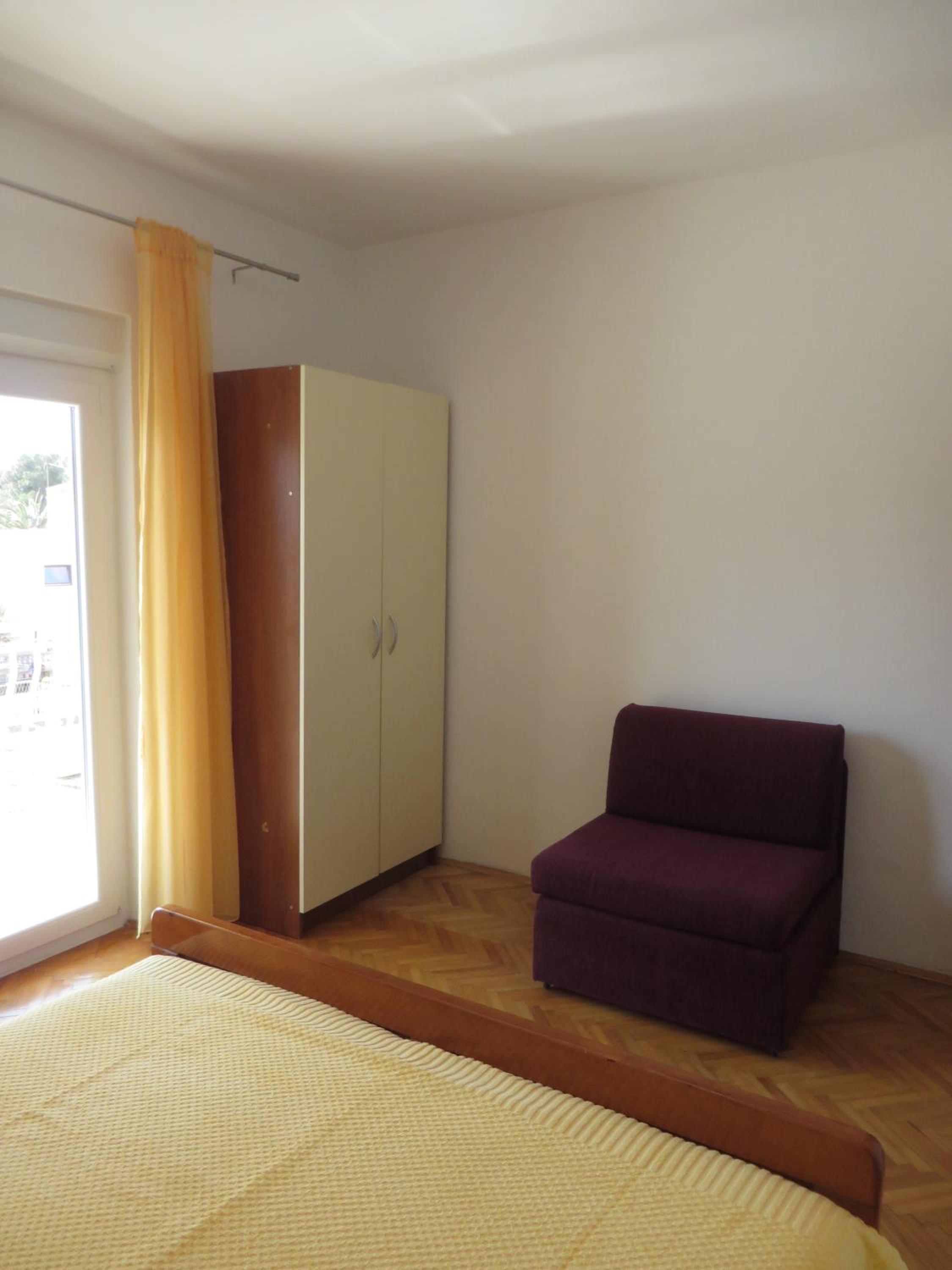Two-Bedroom Apartment with Balcony photo 2