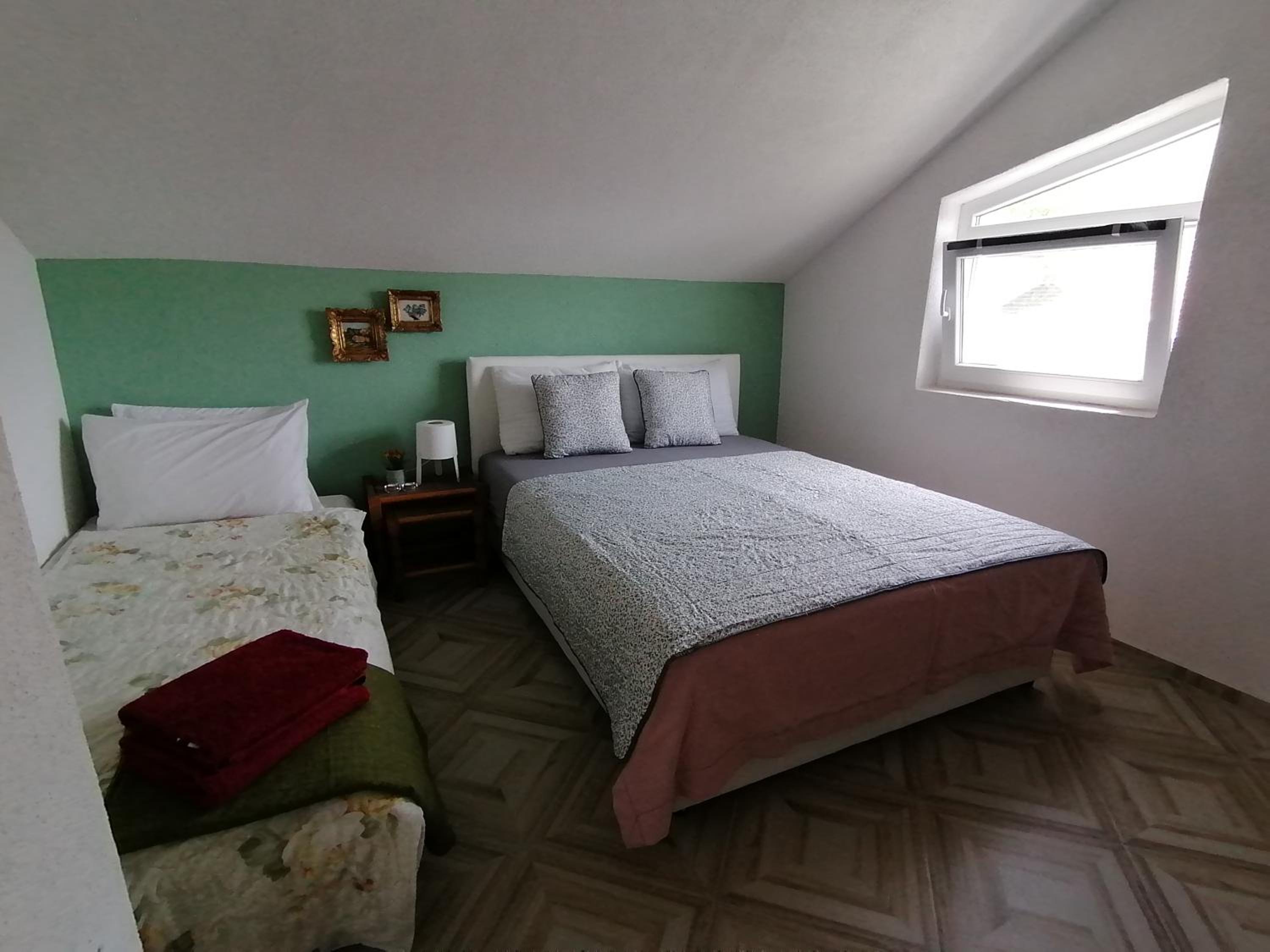 Triple Room photo 2