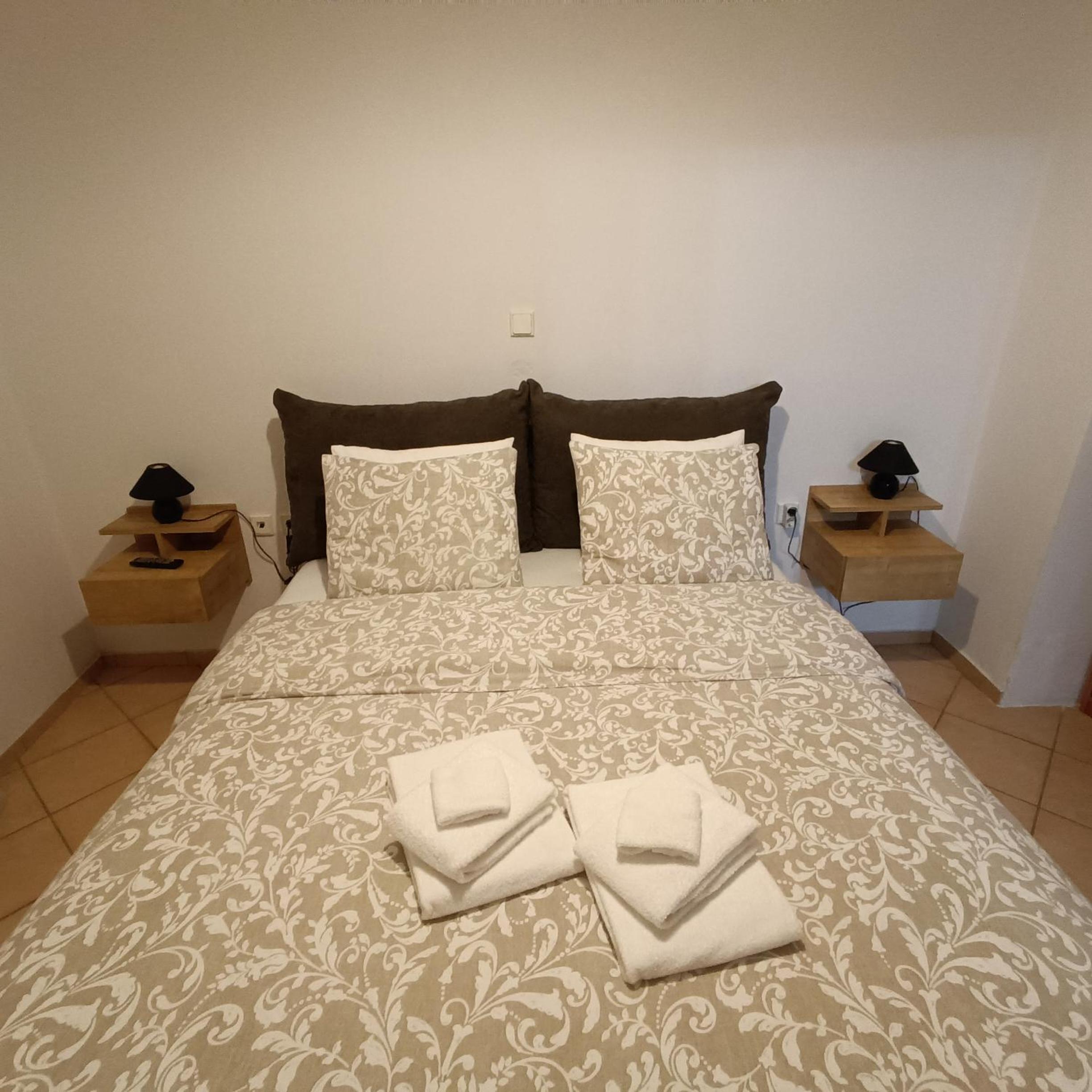 Two-Bedroom Apartment - Photo 1