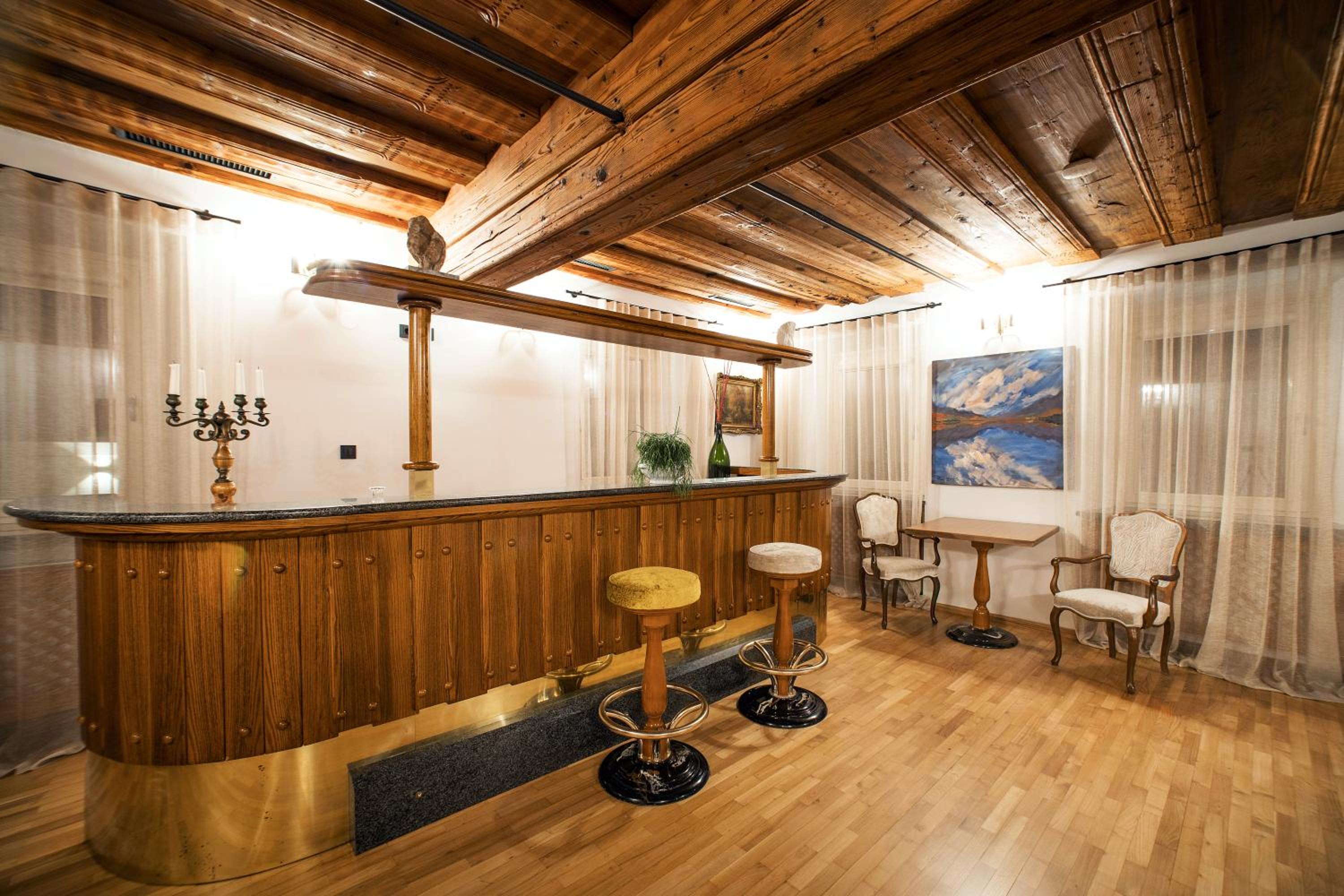 Suite - Photo 4