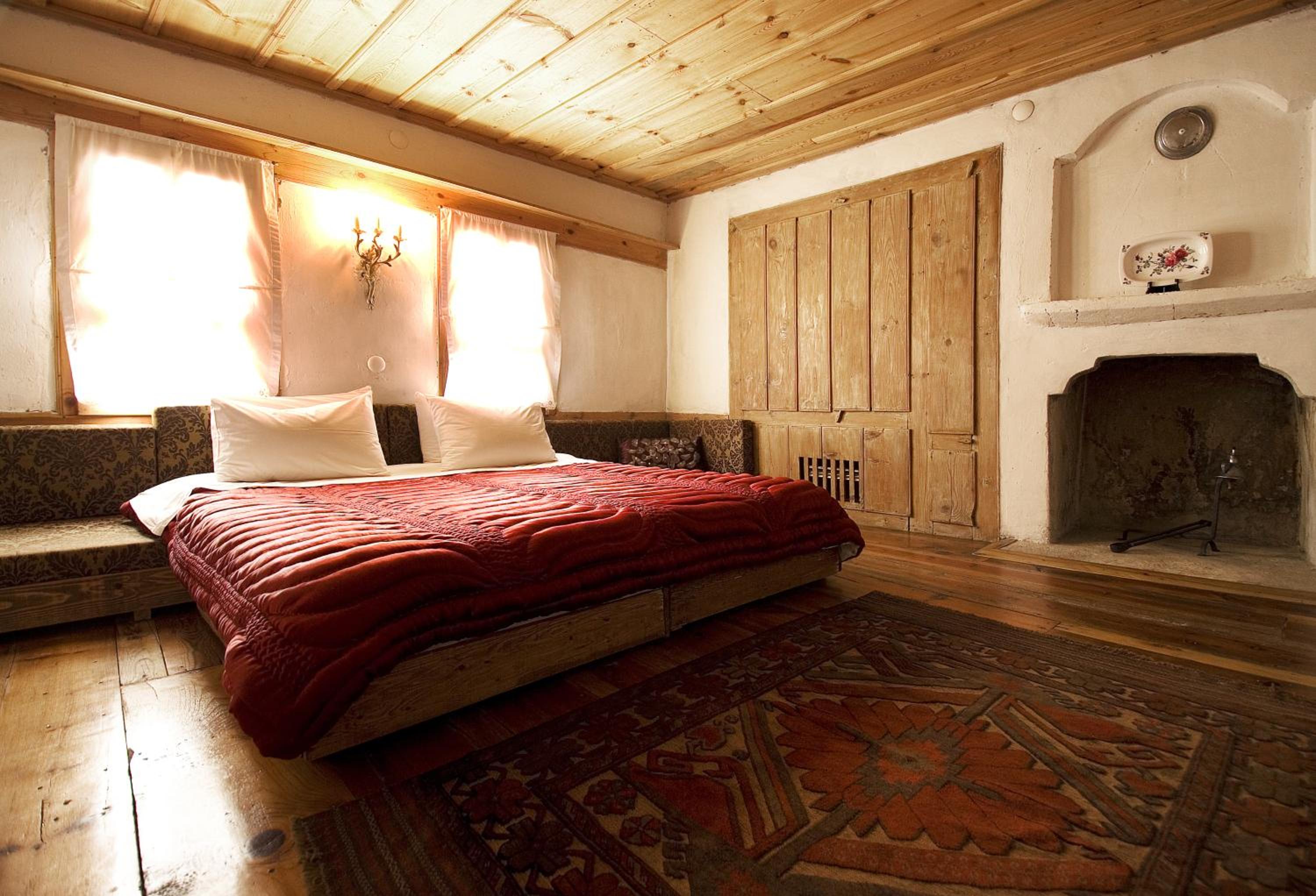 Double or Twin Room - Photo 4