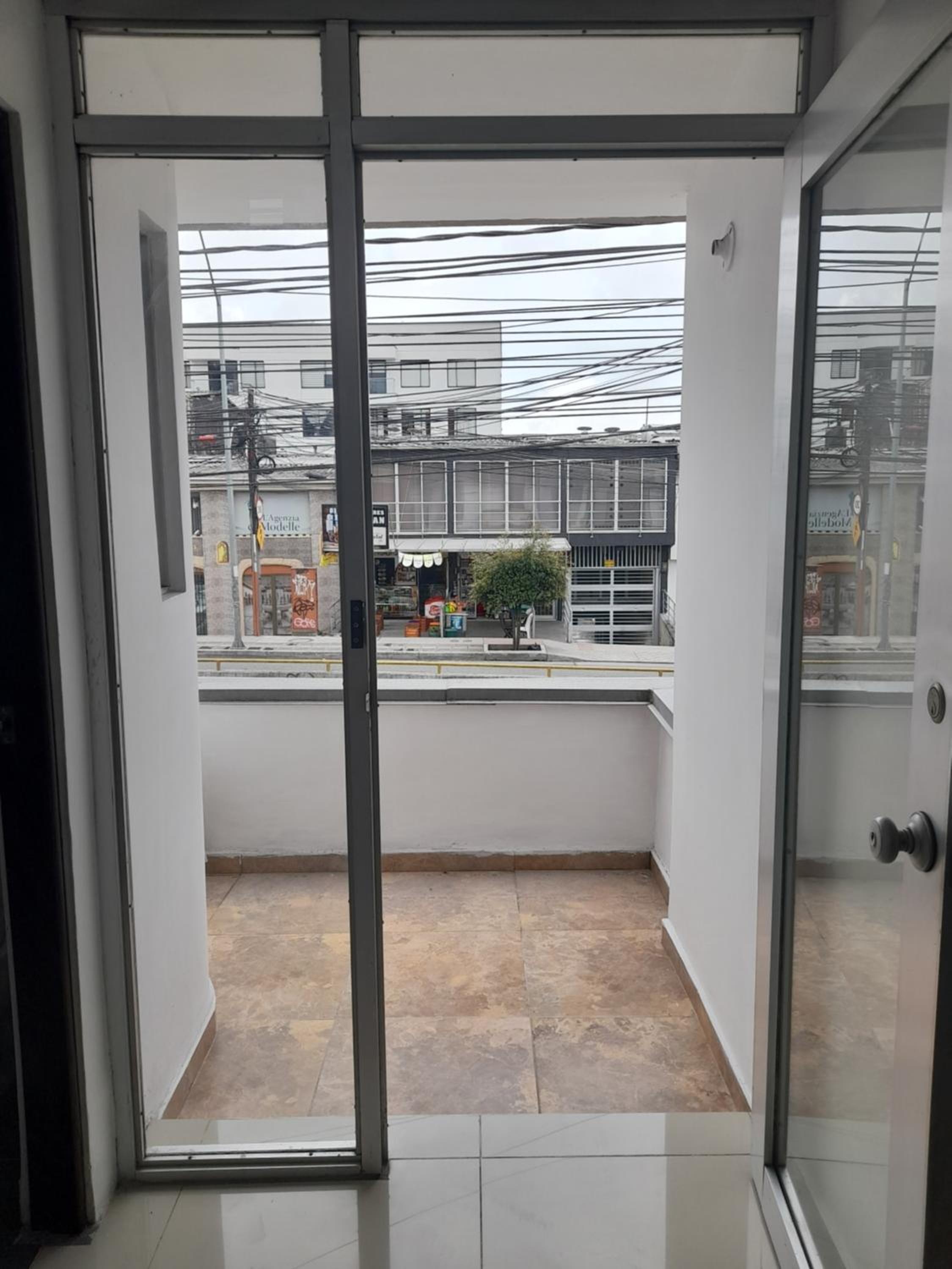 Apartment with Balcony photo 2