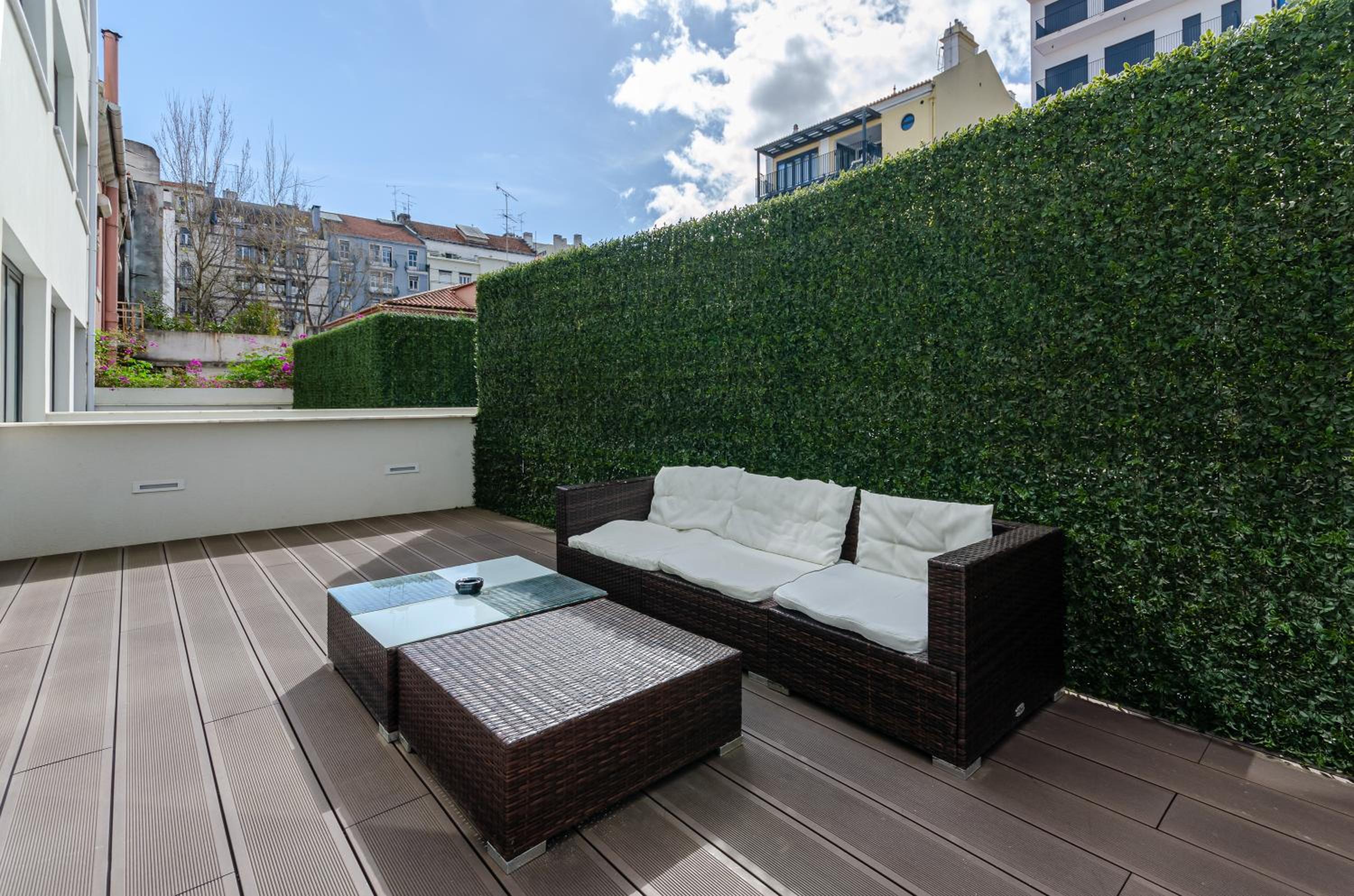 Suite - Photo 2