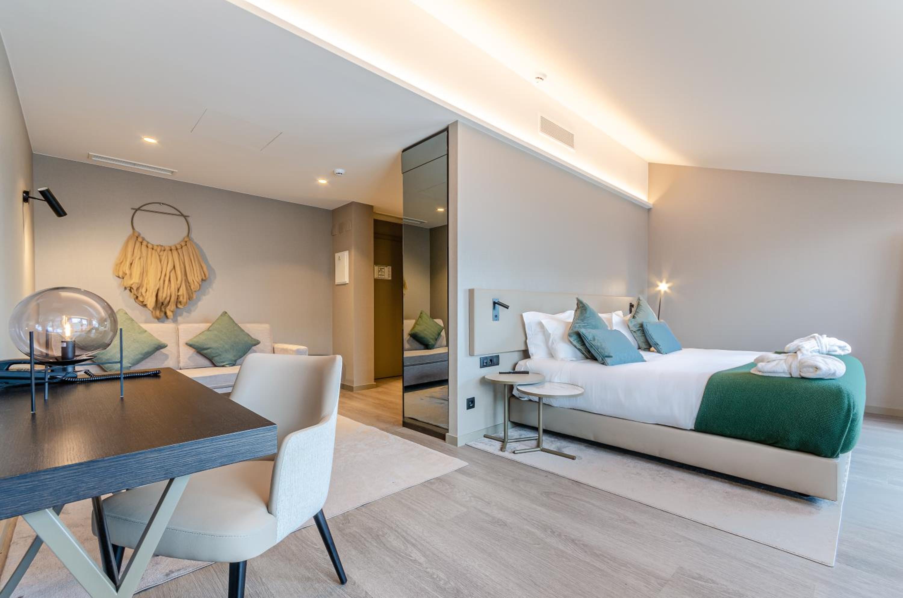 Suite - Photo 6