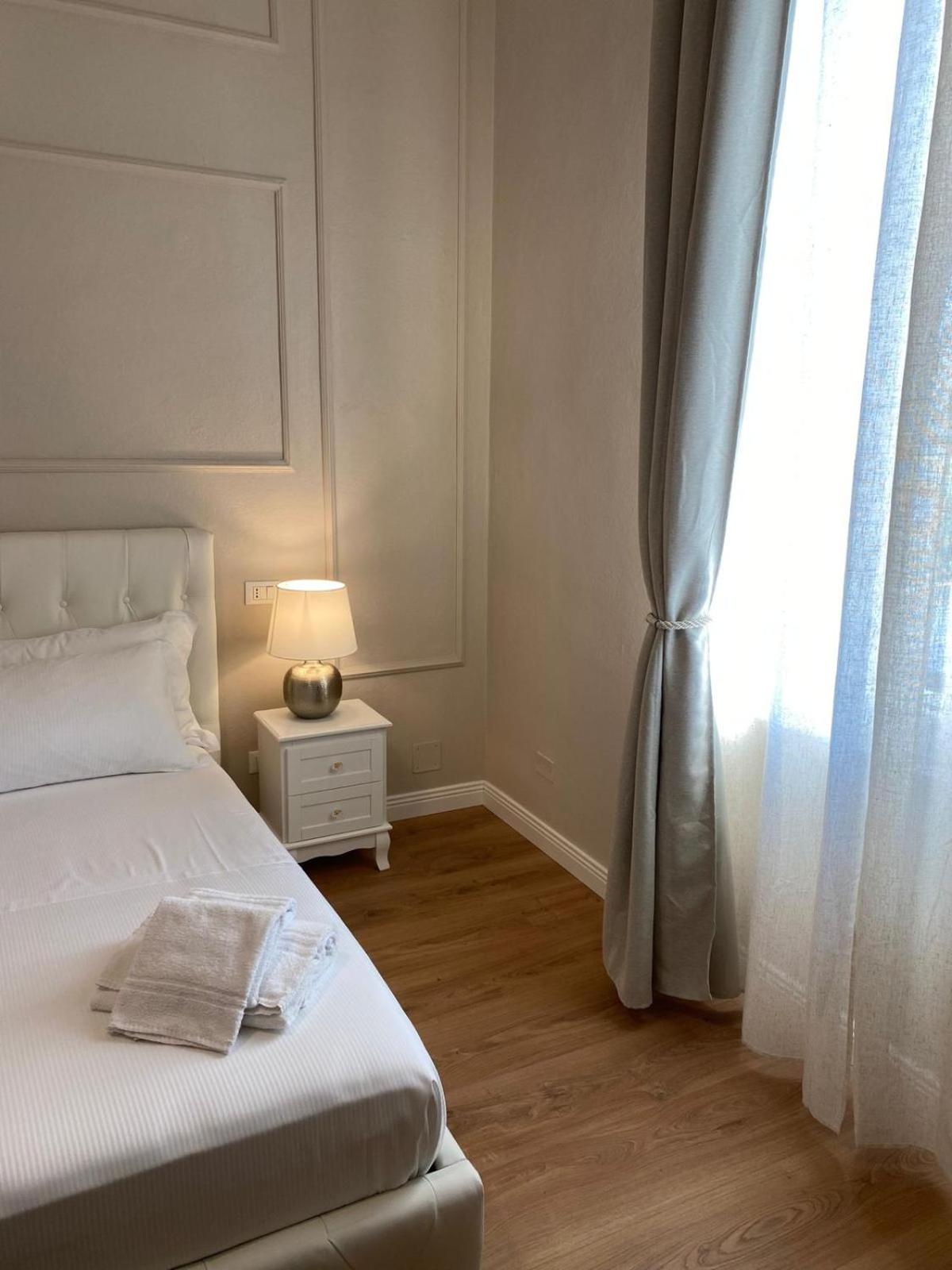 Standard Double Room photo 3