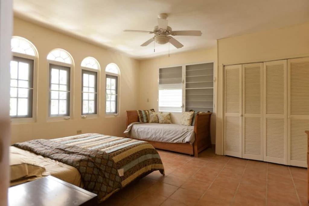 Villa photo 3