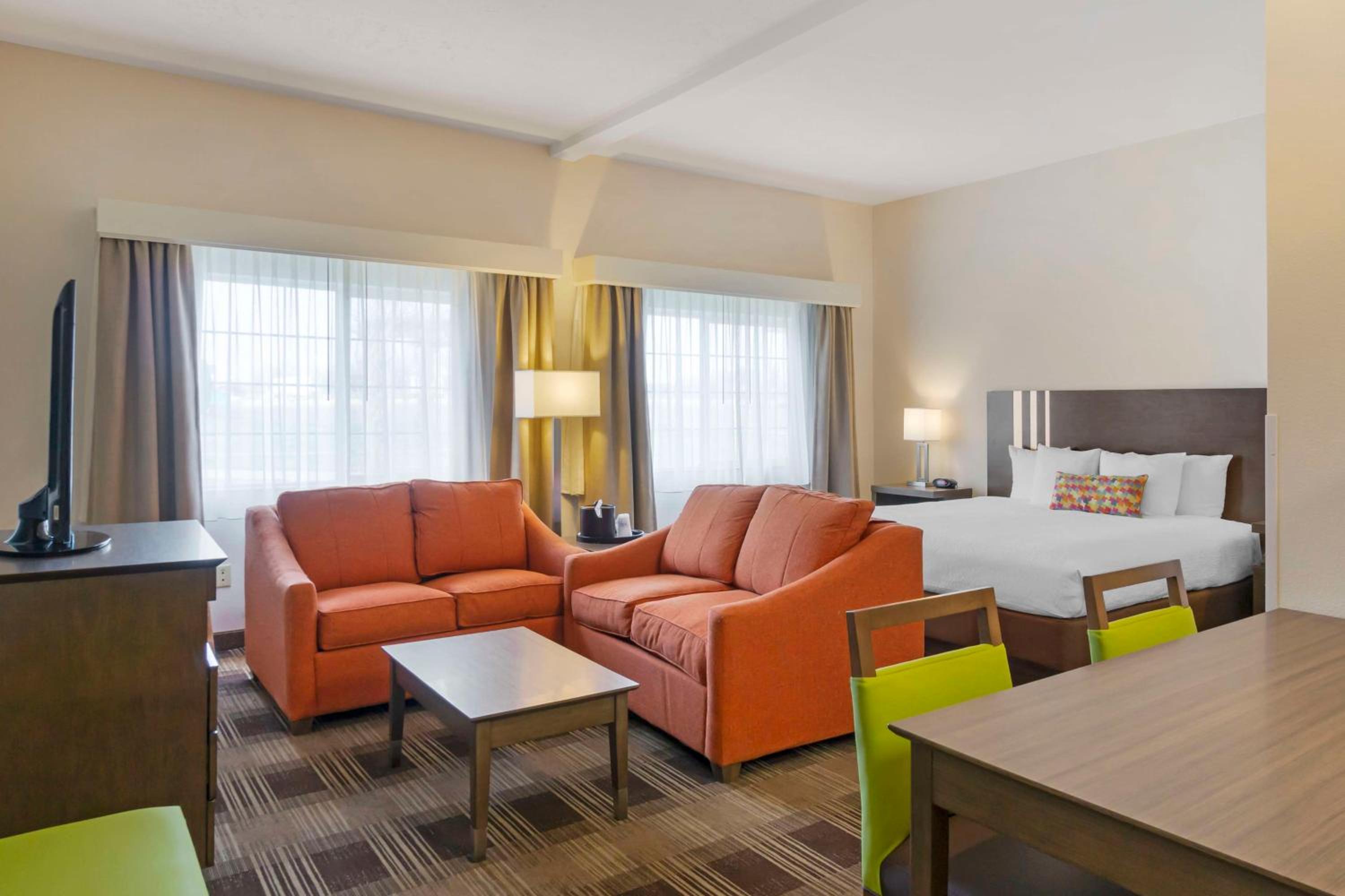 King Suite with Sofa Bed