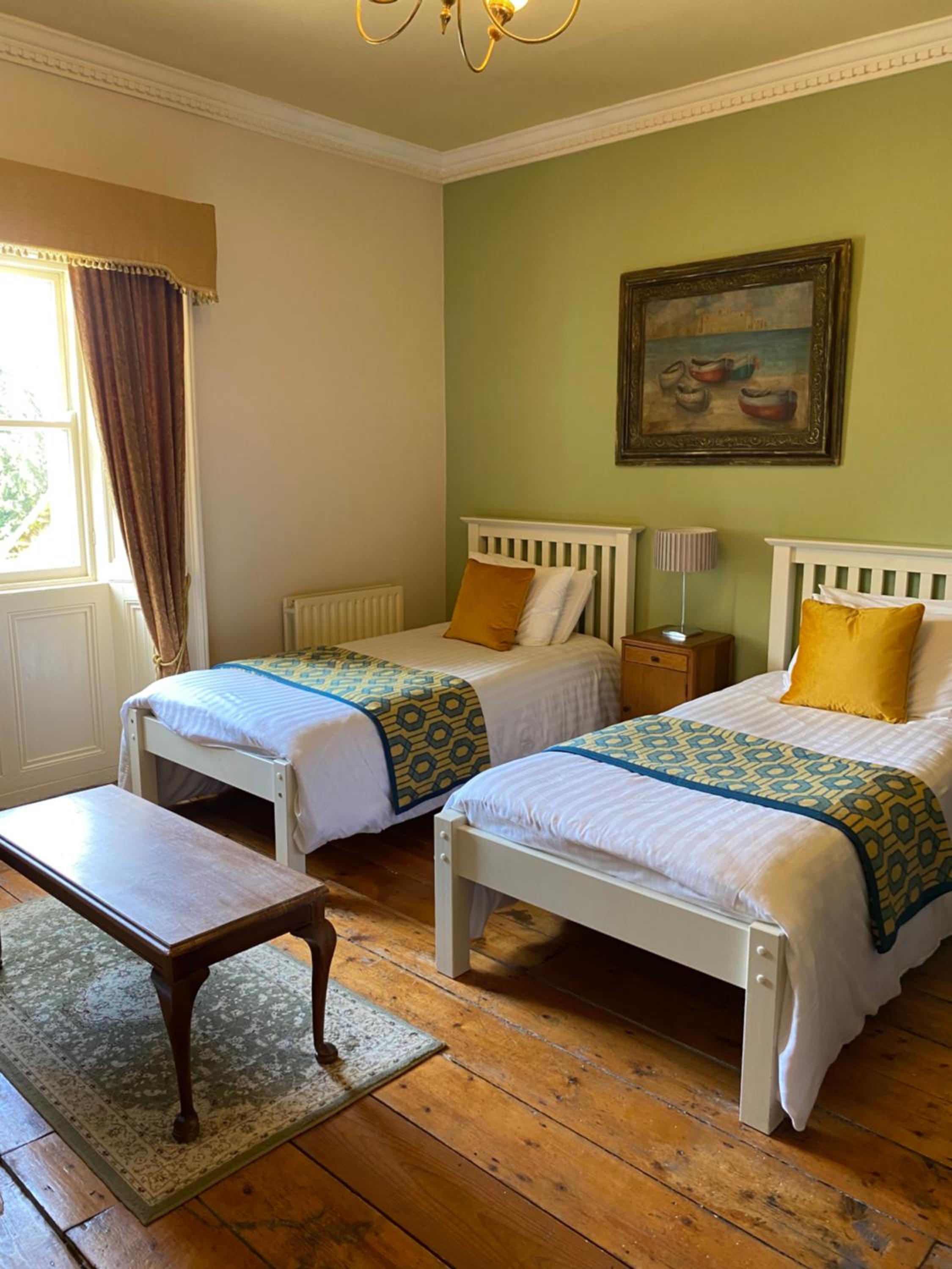 Triple Room with Private External Bathroom