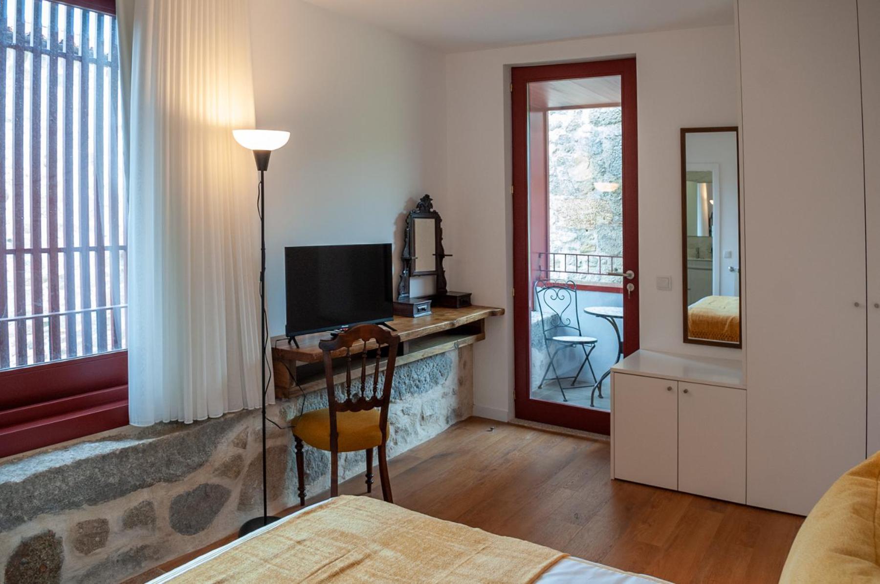 Double Room with Terrace - Photo 4