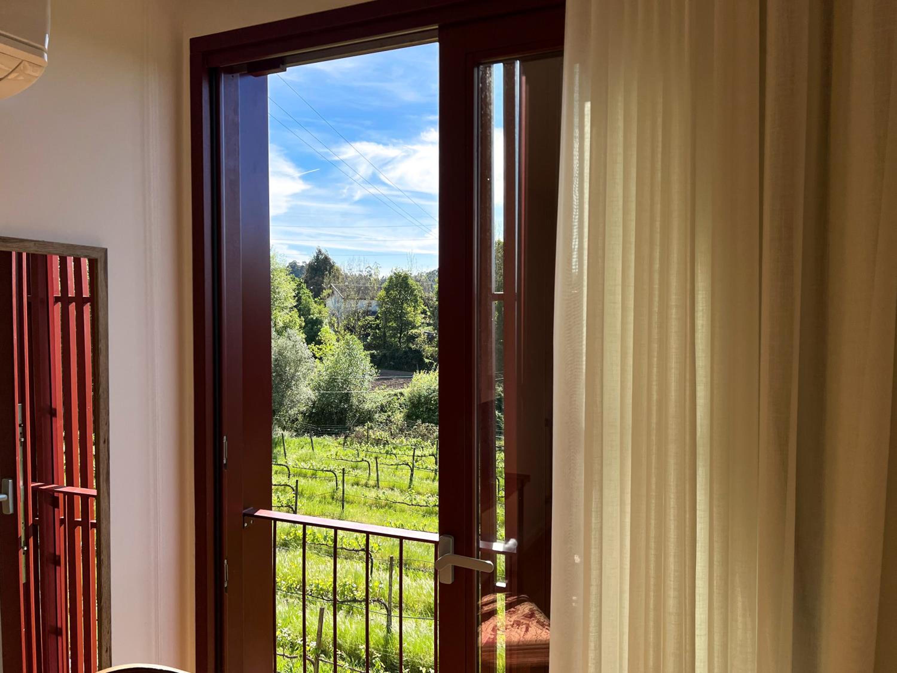 Double Room with Garden View - Photo 10