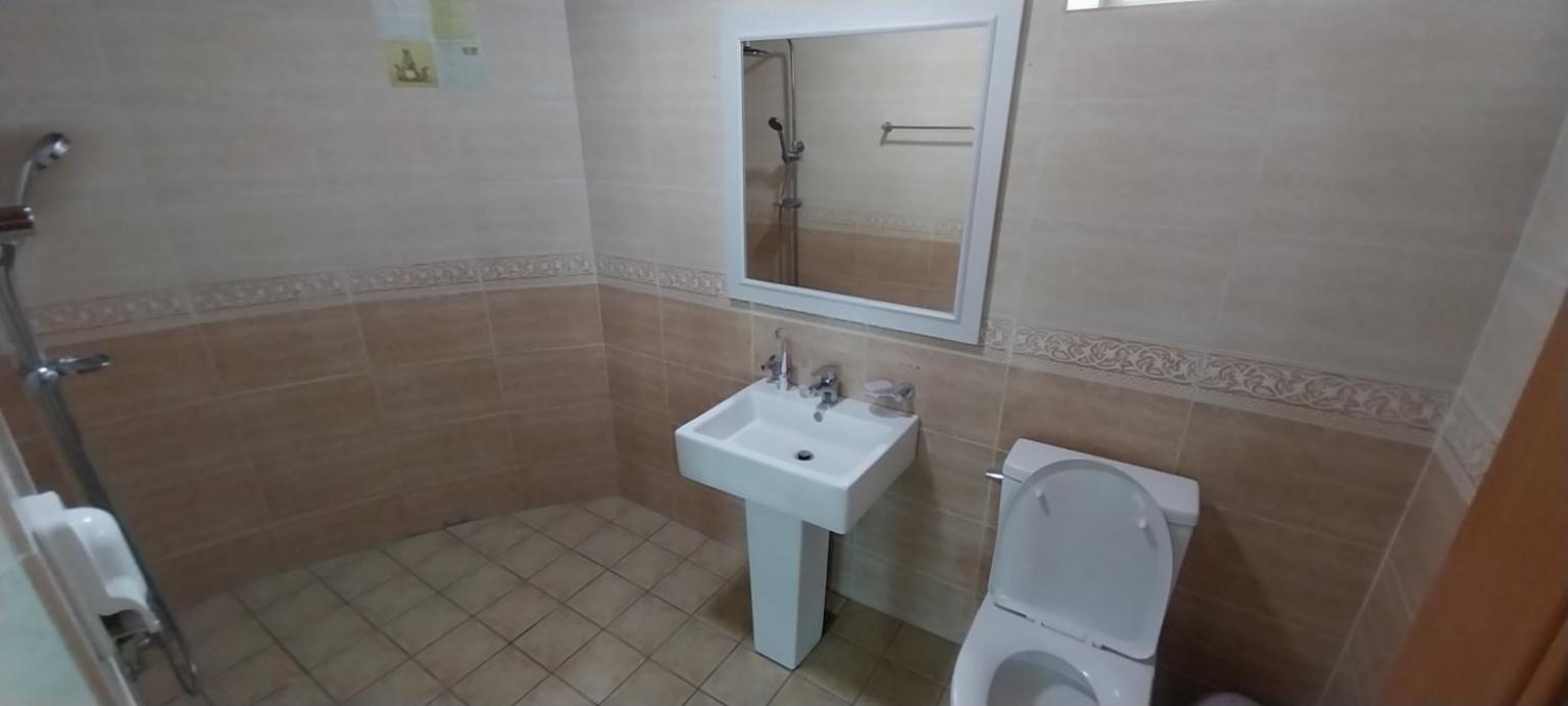 One-Bedroom House - Photo 3